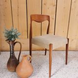 Set of rosewood chairs