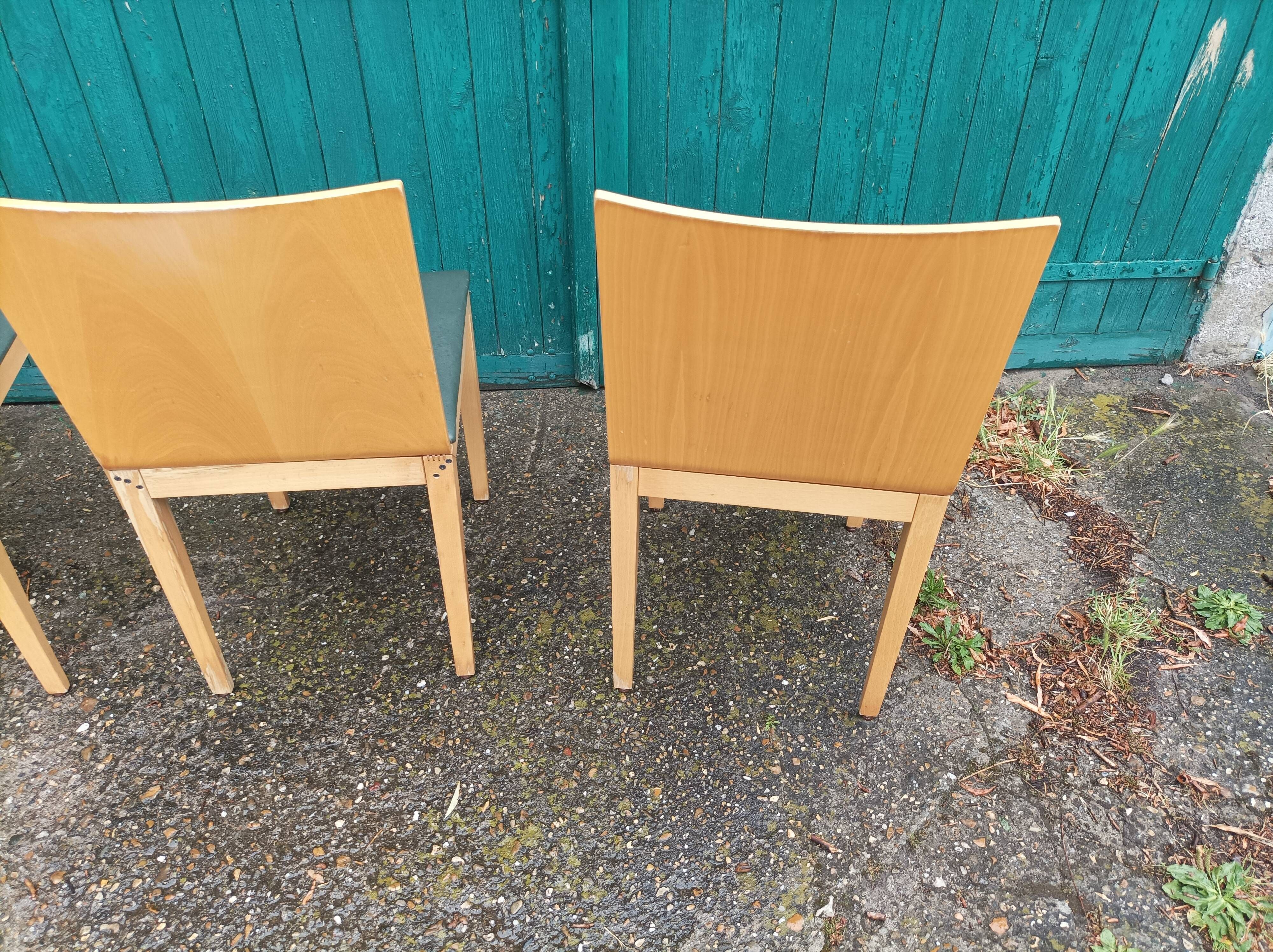 6 old wooden chairs skaï imitation leather punt mobles vintage