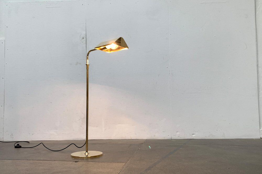 Vintage Hollywood Regency floor lamp in German brass by Florian Schulz.