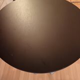 Round table
