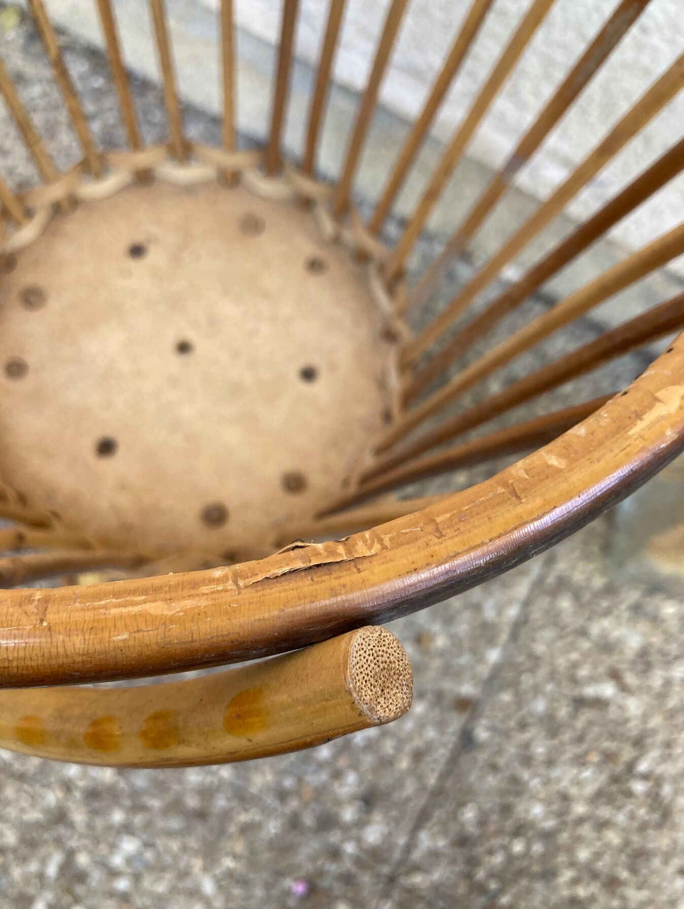 Vintage rattan worker