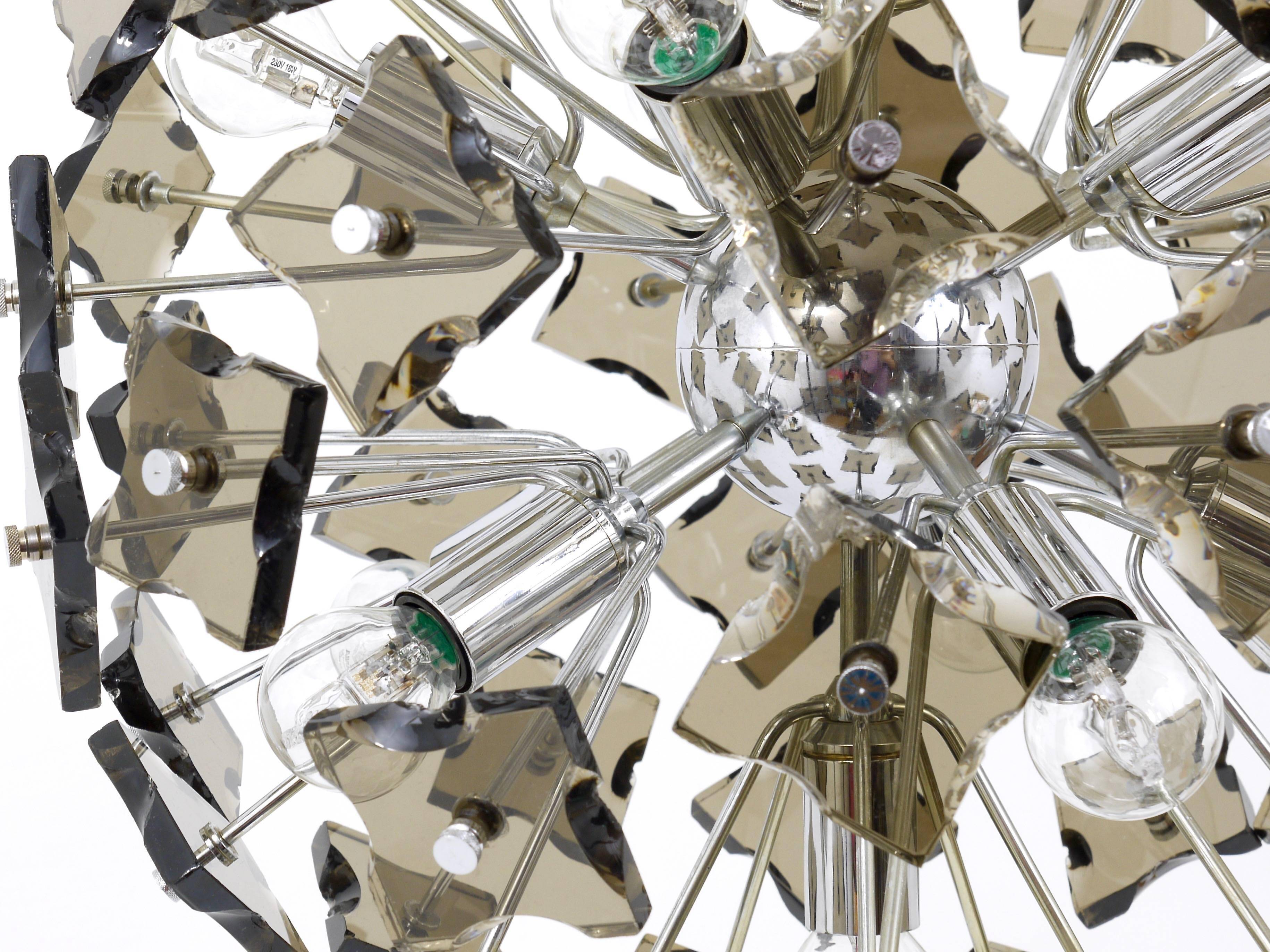 Cut glass Sputnik chandelier Fontana Arte Mid-20th century