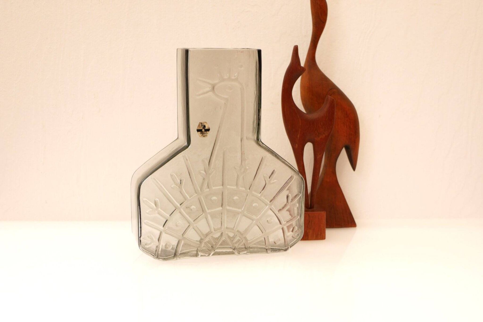 Mid-century Scandinavian modern art glass vase by Wiktor Berndt for Flygsfors, Sweden