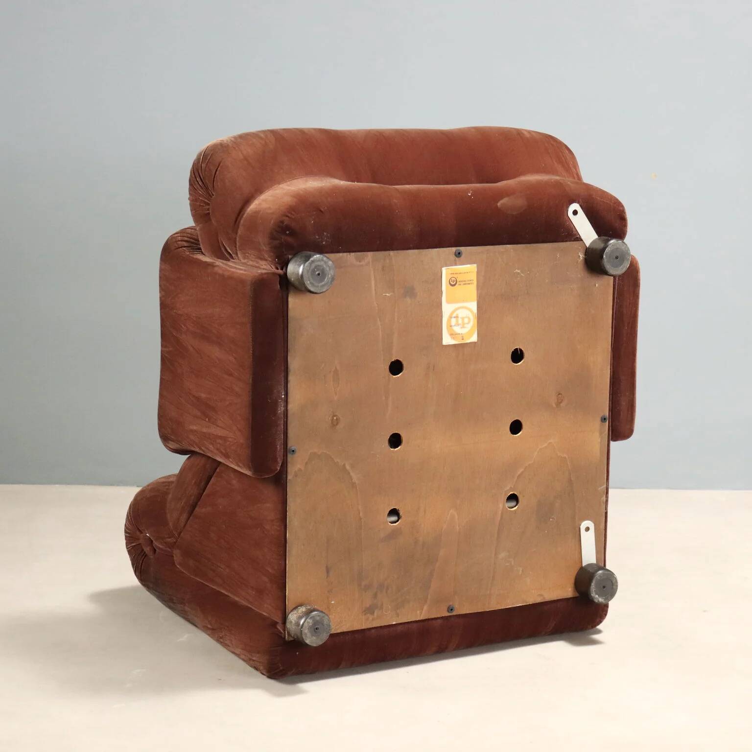Rezia armchair by Emilio Guarnacci for 1P - 1970s