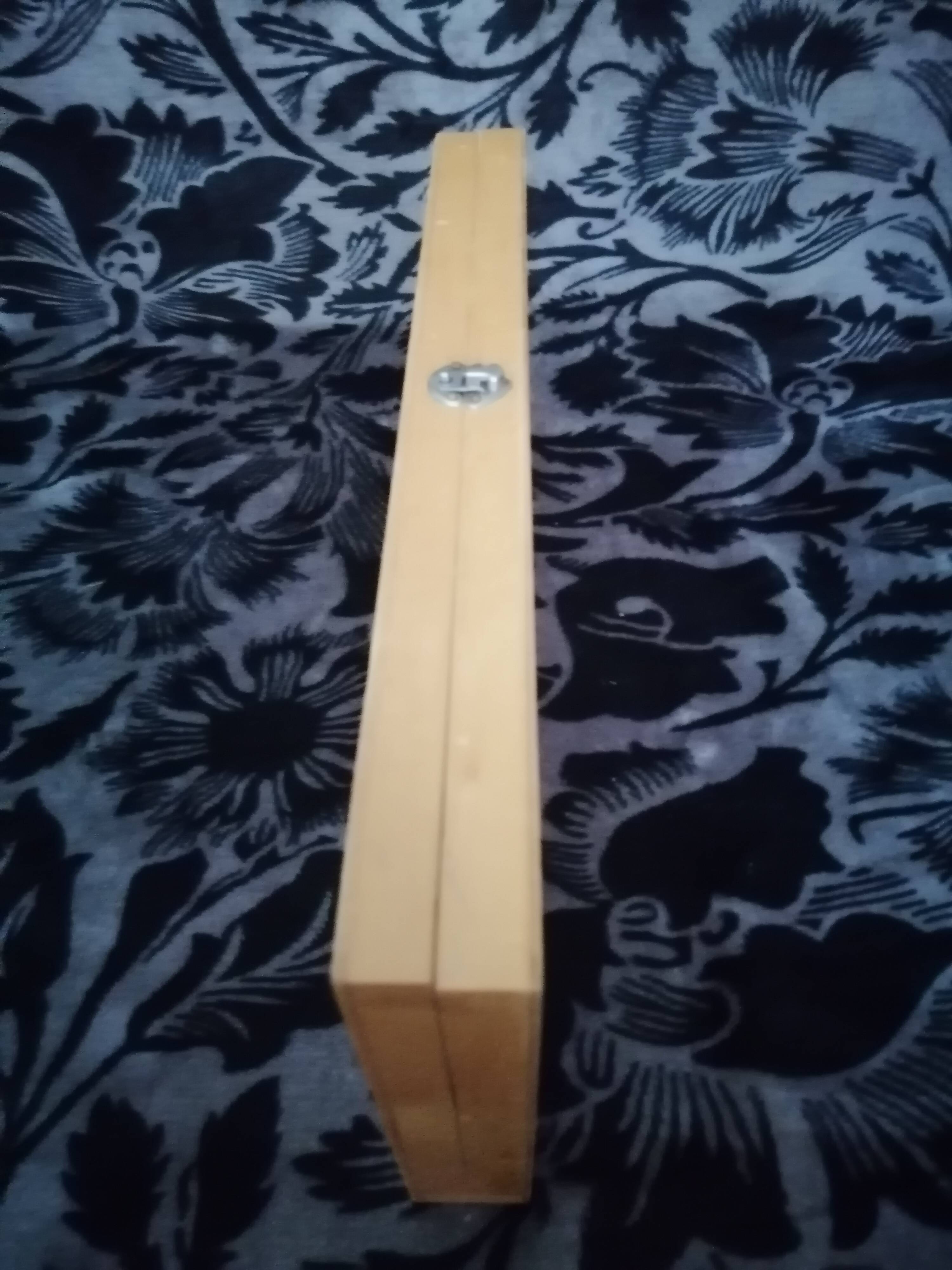 Chess set vintage foldable travel box