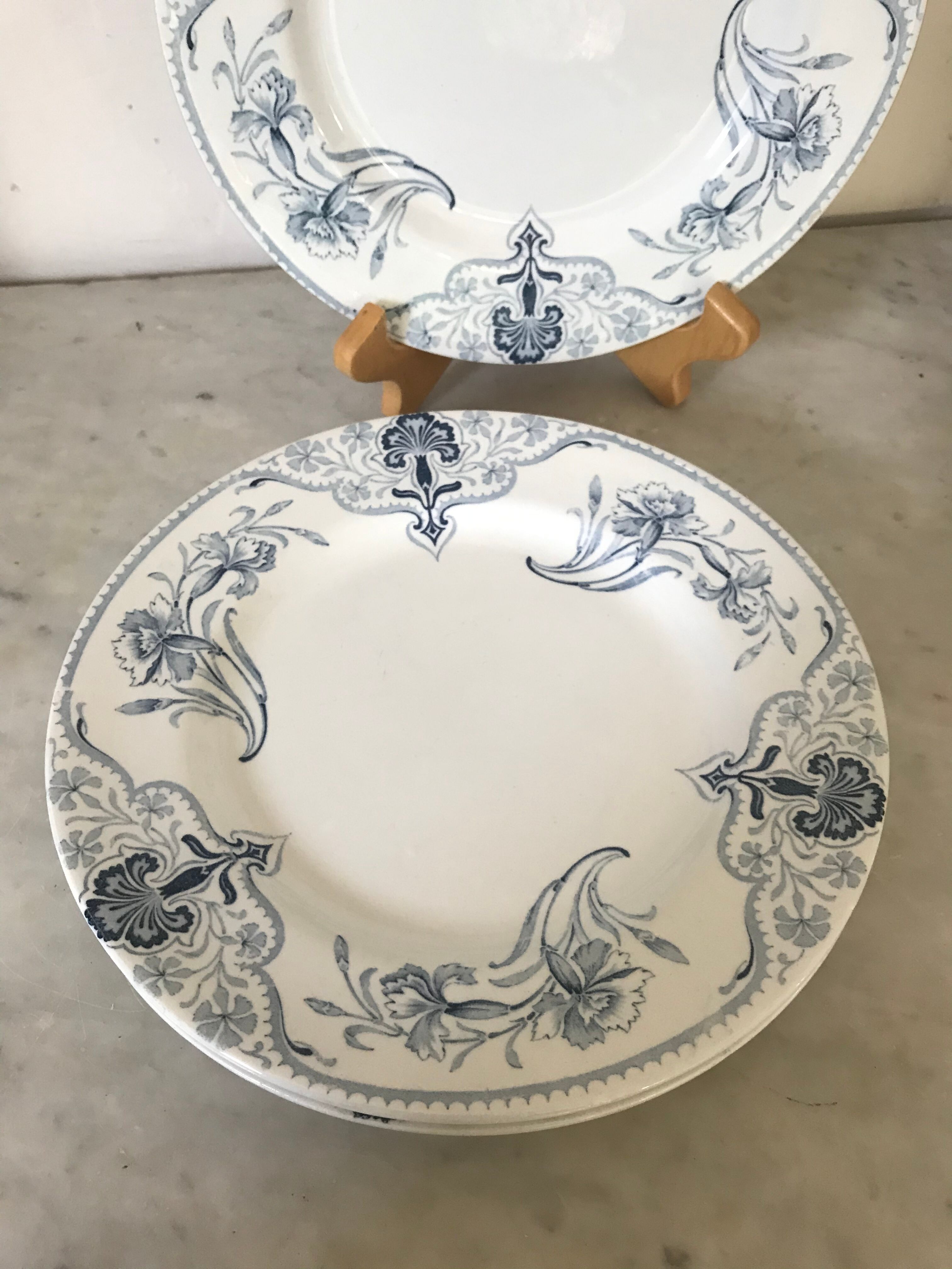 Lot of 6 plates Lunéville Art Nouveau