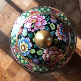 Chinese vase with lid (potiche)