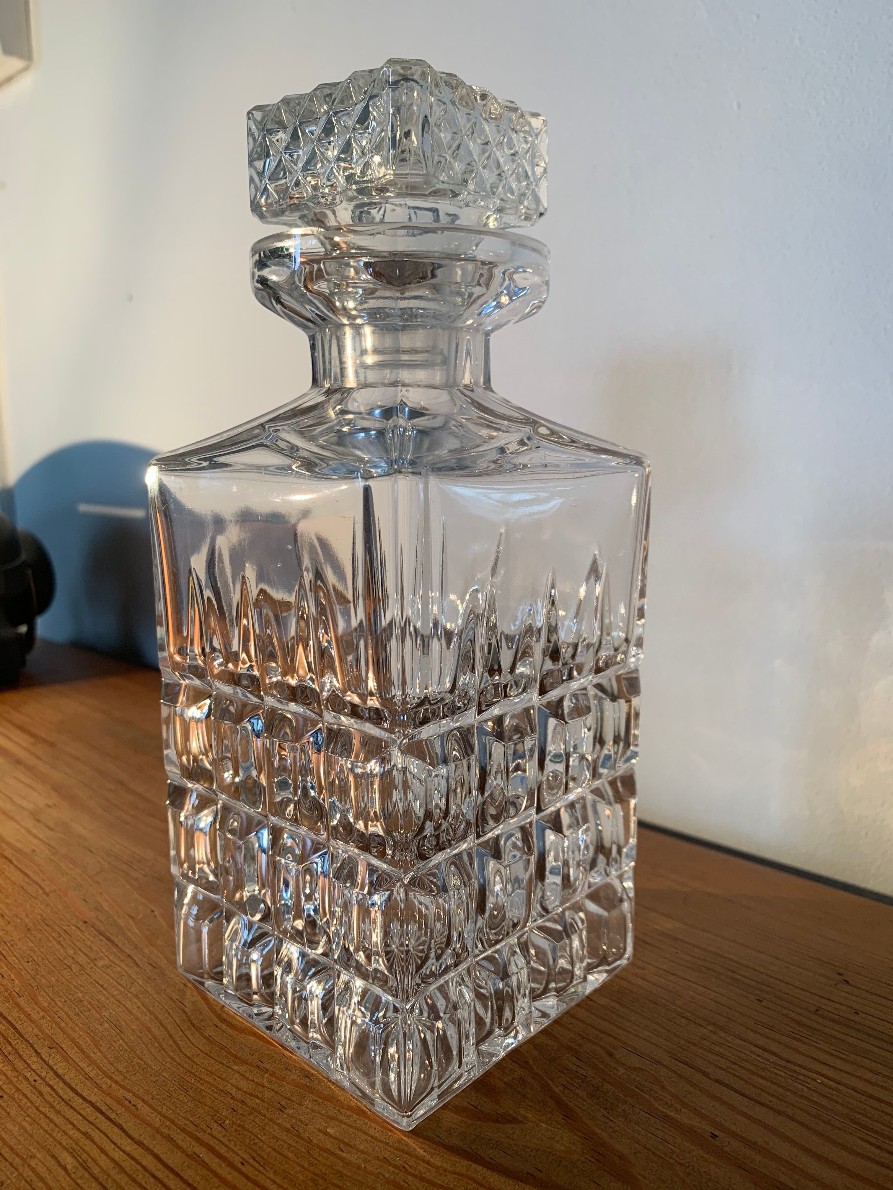 Decanting carafe or whisky carafe