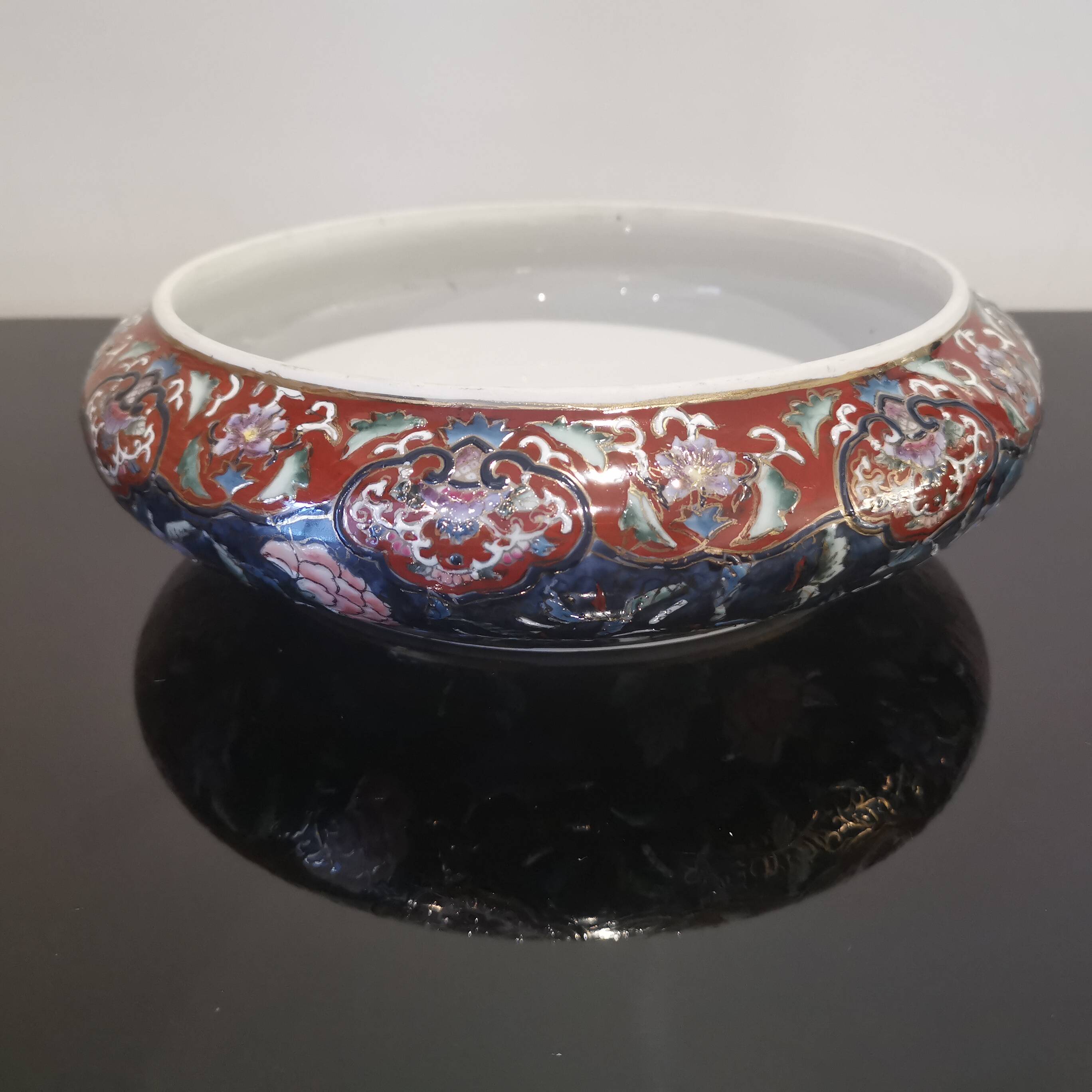 Saladier en porcelaine Chinois XXème siècle
