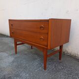 Scandinavian chest of drawers