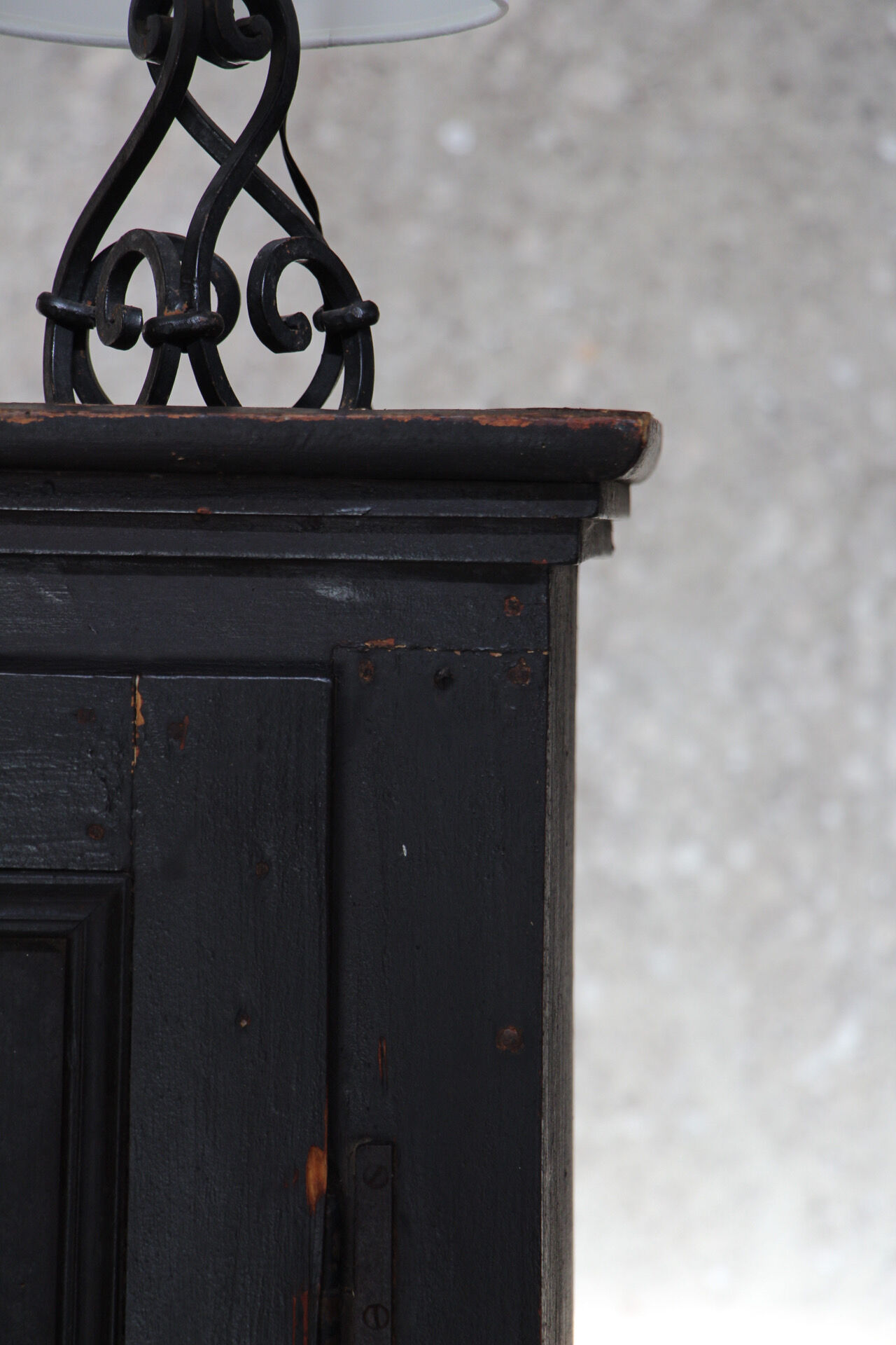 Rustic buffet French black 1920