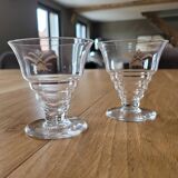 2 old glasses, bistro style