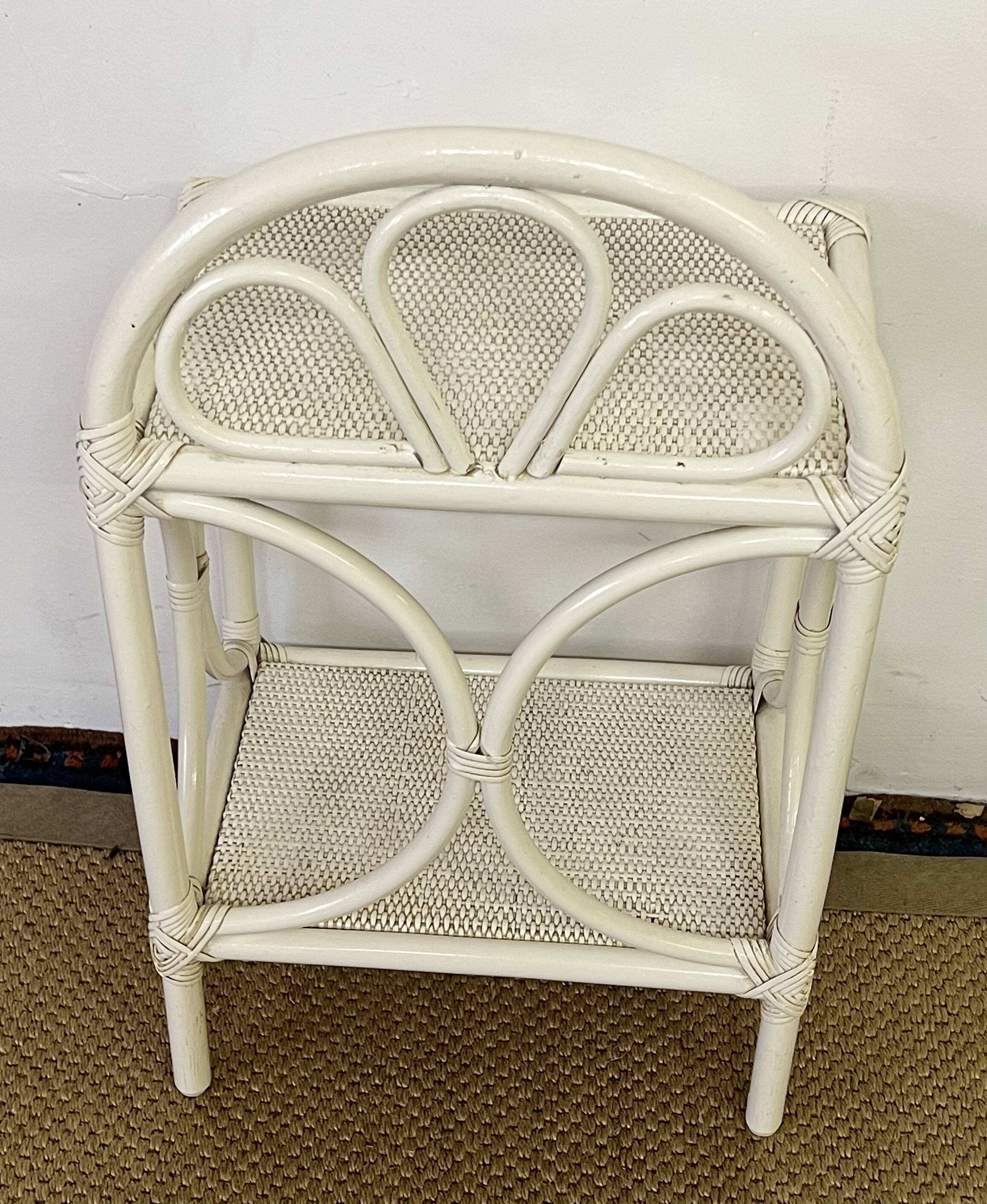 Vintage rattan side table / bedside table