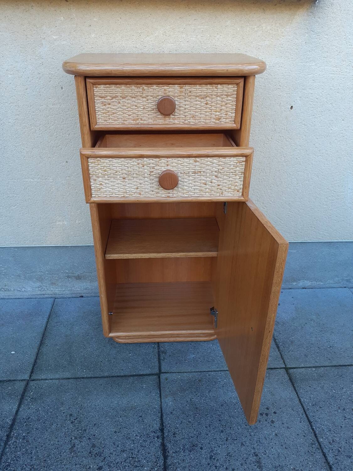 Vintage chest of drawers