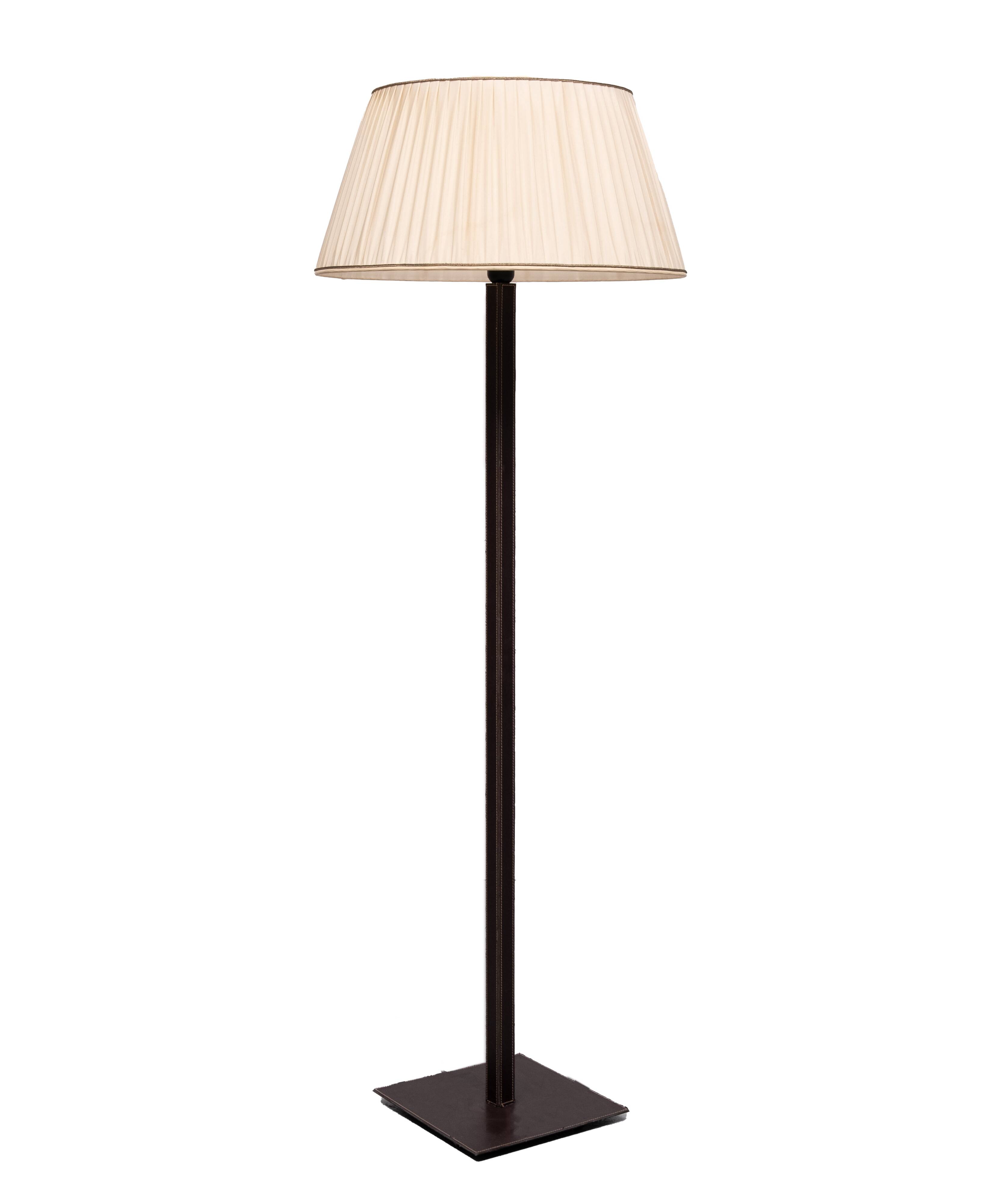 Stich Leather Floor lamp manufactured by SCE France