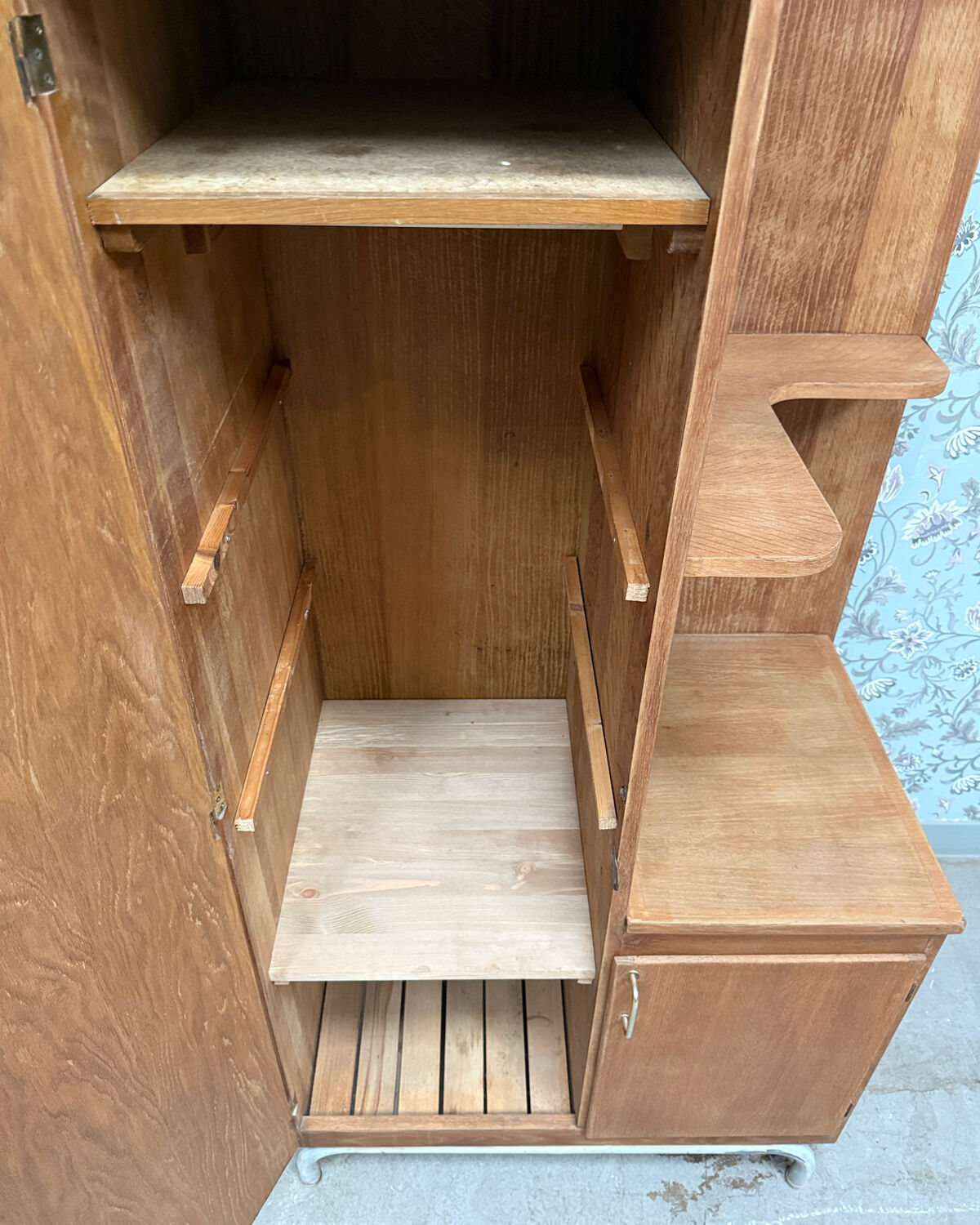 Vintage dormitory wardrobe