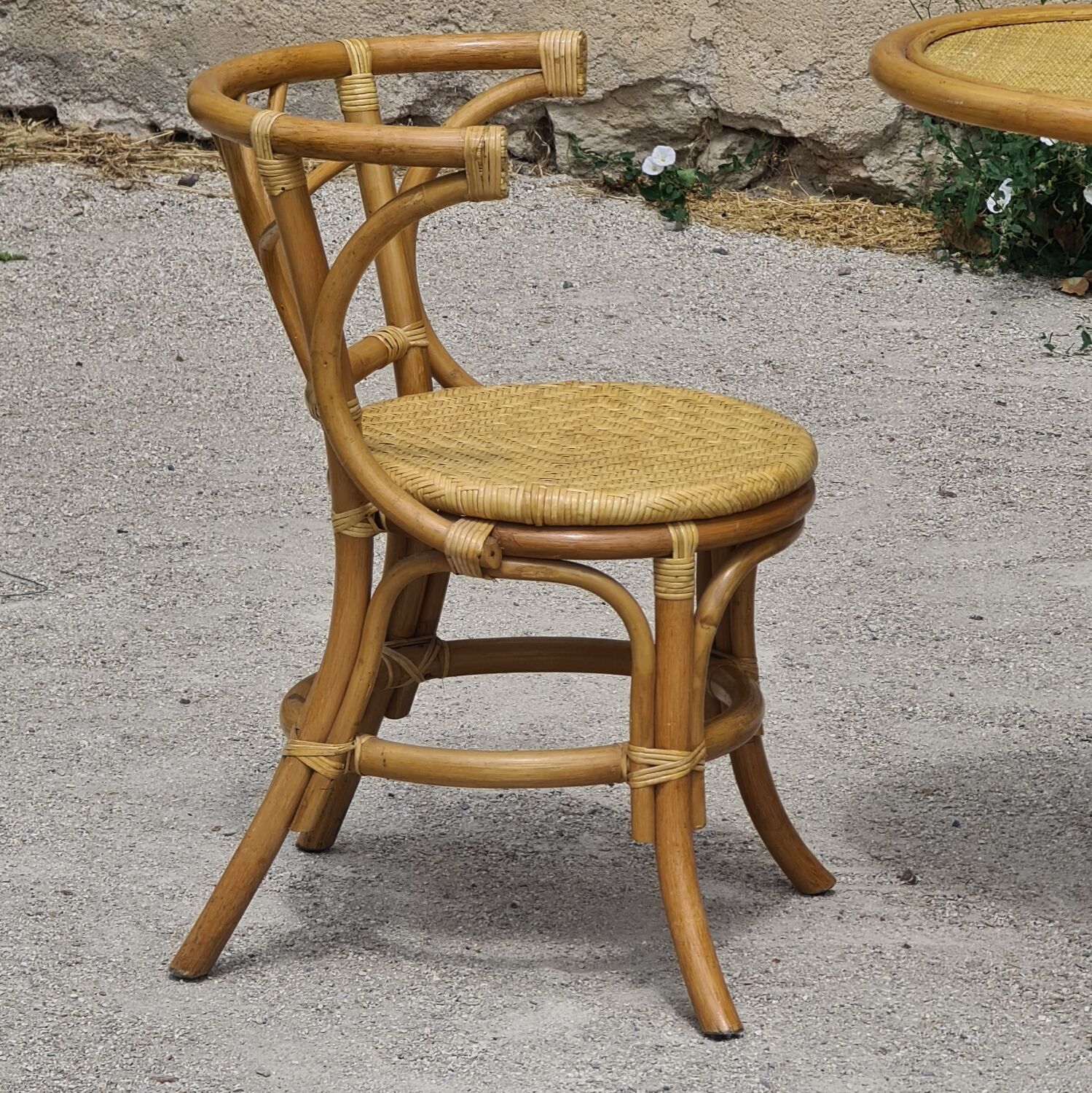 Table and chairs bistrot head to head rattan bamboo 1970