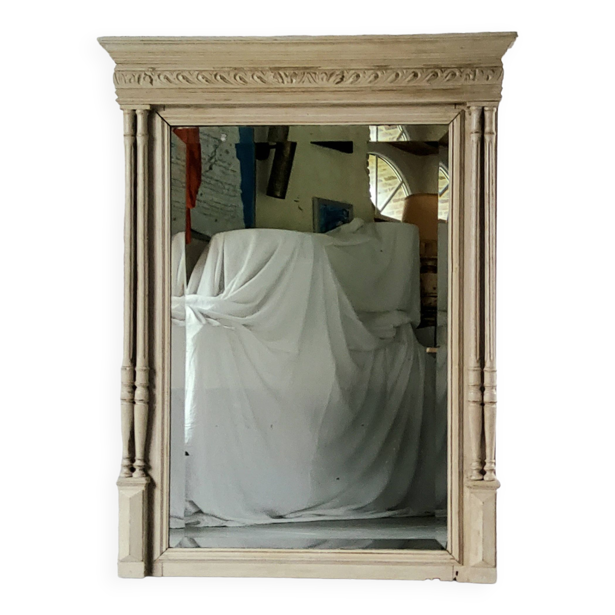 Patinated mirror 112x86cm