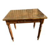 Desk table
