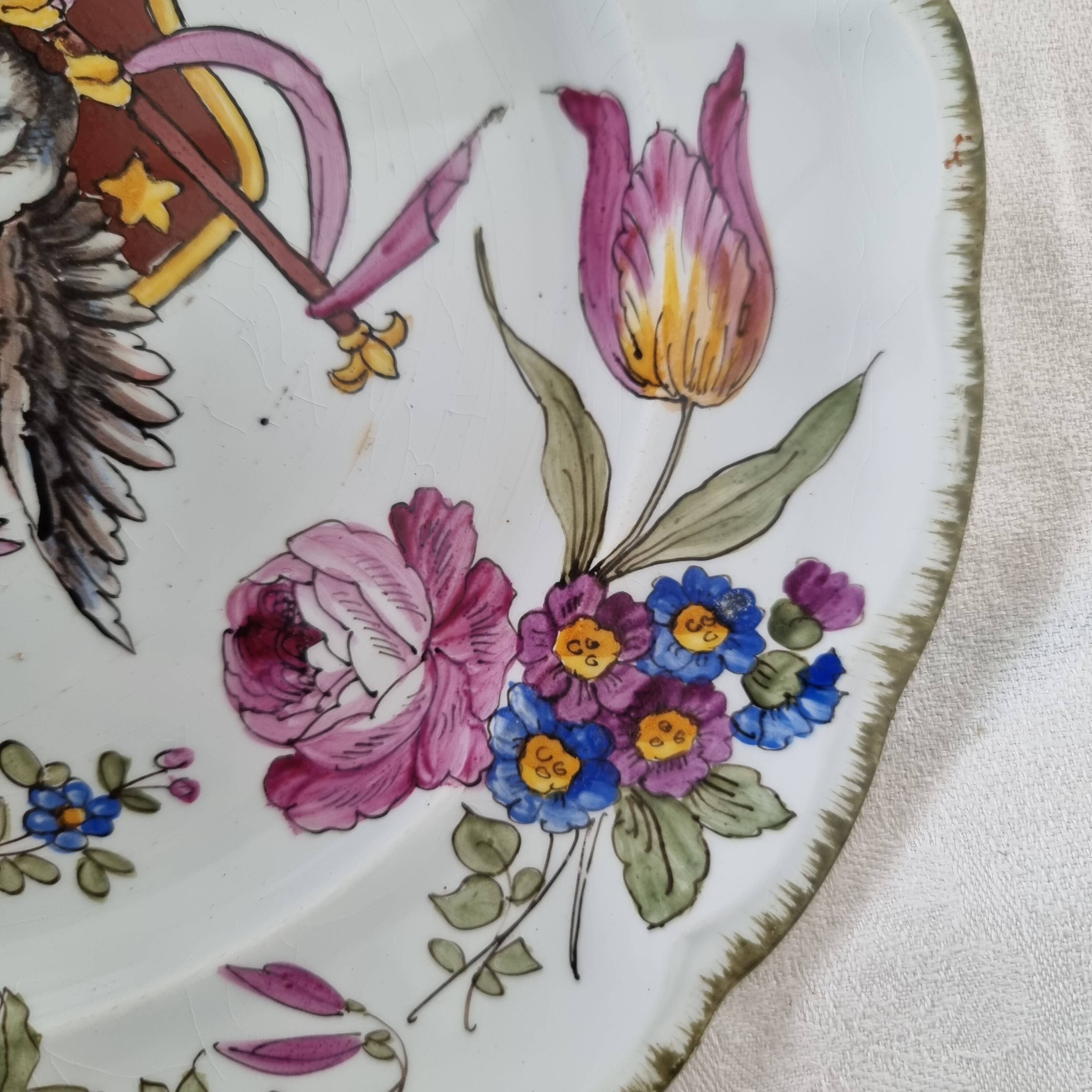 Exclusive 19th century French Lunéville porcelain plate, painted