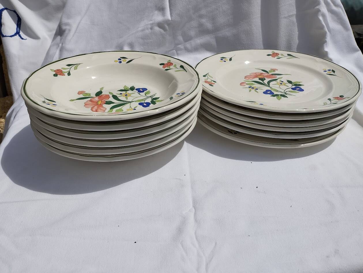 Vintage table service Ceramica Quadrifoglio
