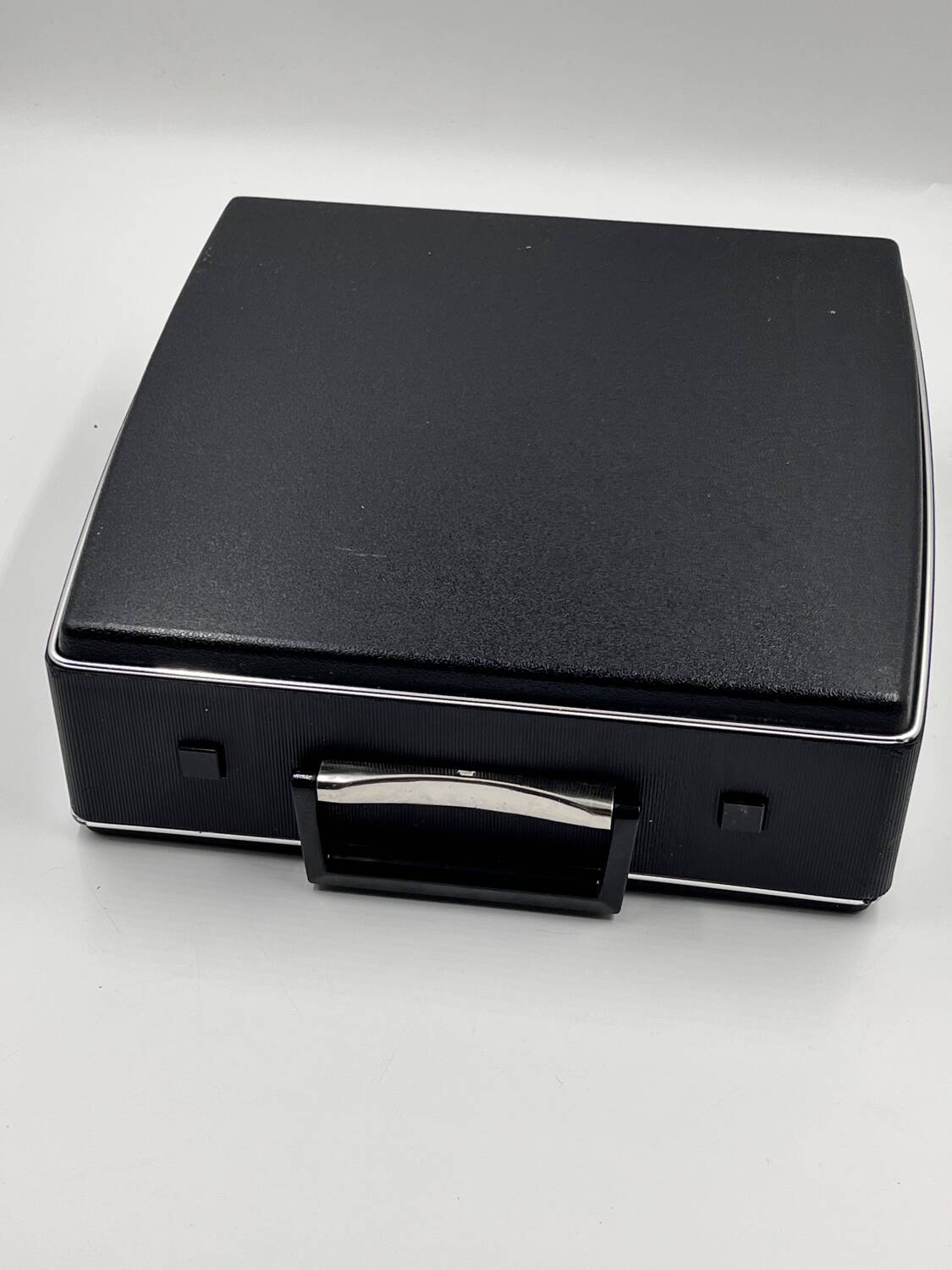 Condessa Adler typewriter