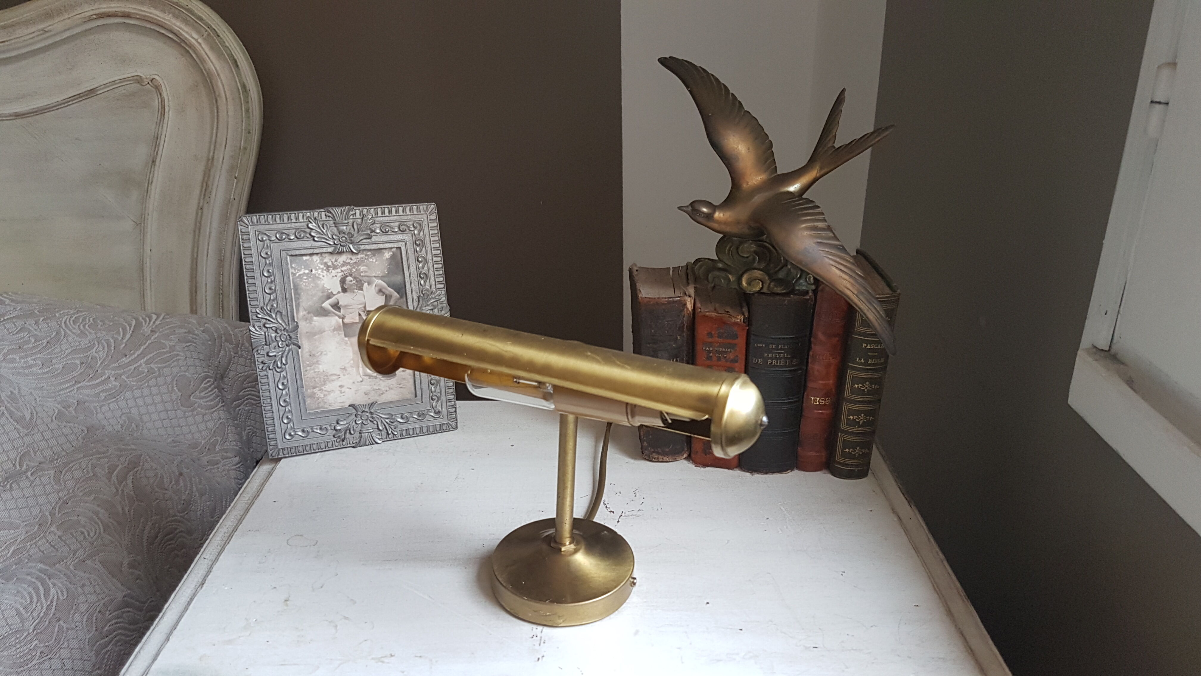 Notary Lamp Laiton 1900 Active