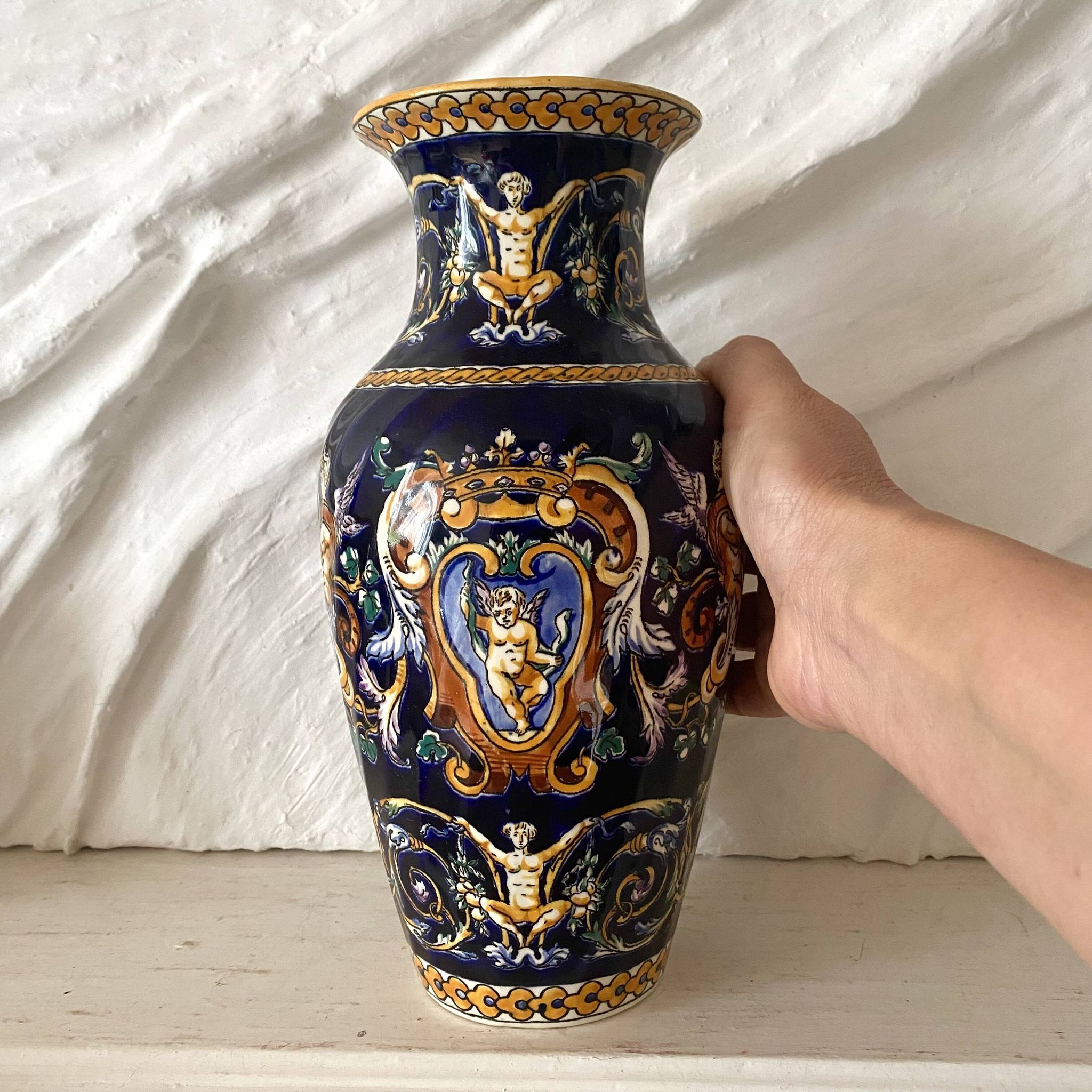 Earthenware vase from Gien with Renaissance decoration.