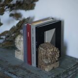 Bookend 02