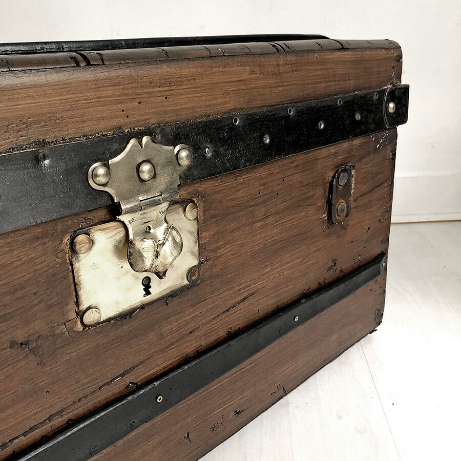 Old trunk
