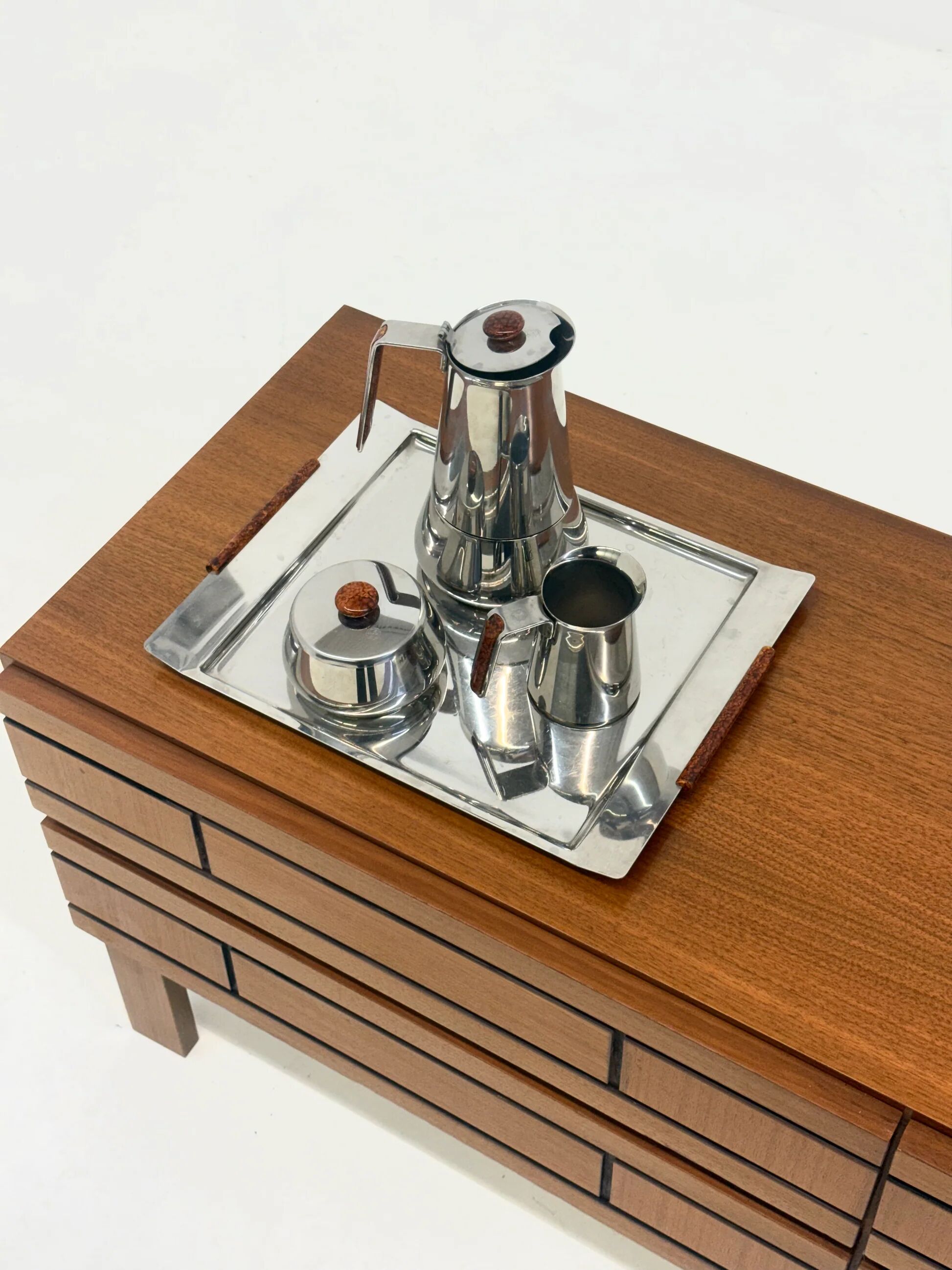 Douwe Egbert coffee set by Guido Bergna