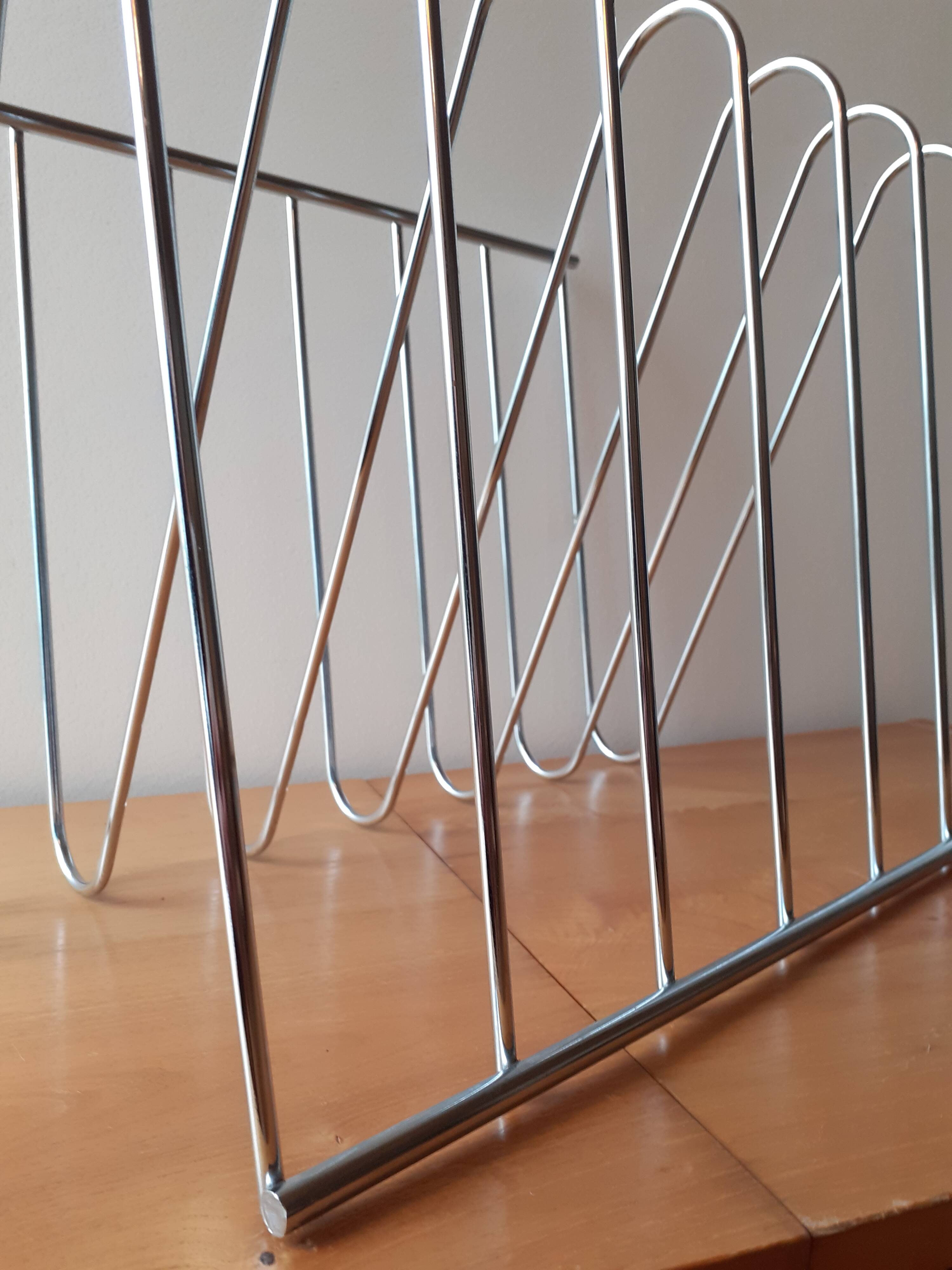 Magazine or vinyl holder - chrome steel design