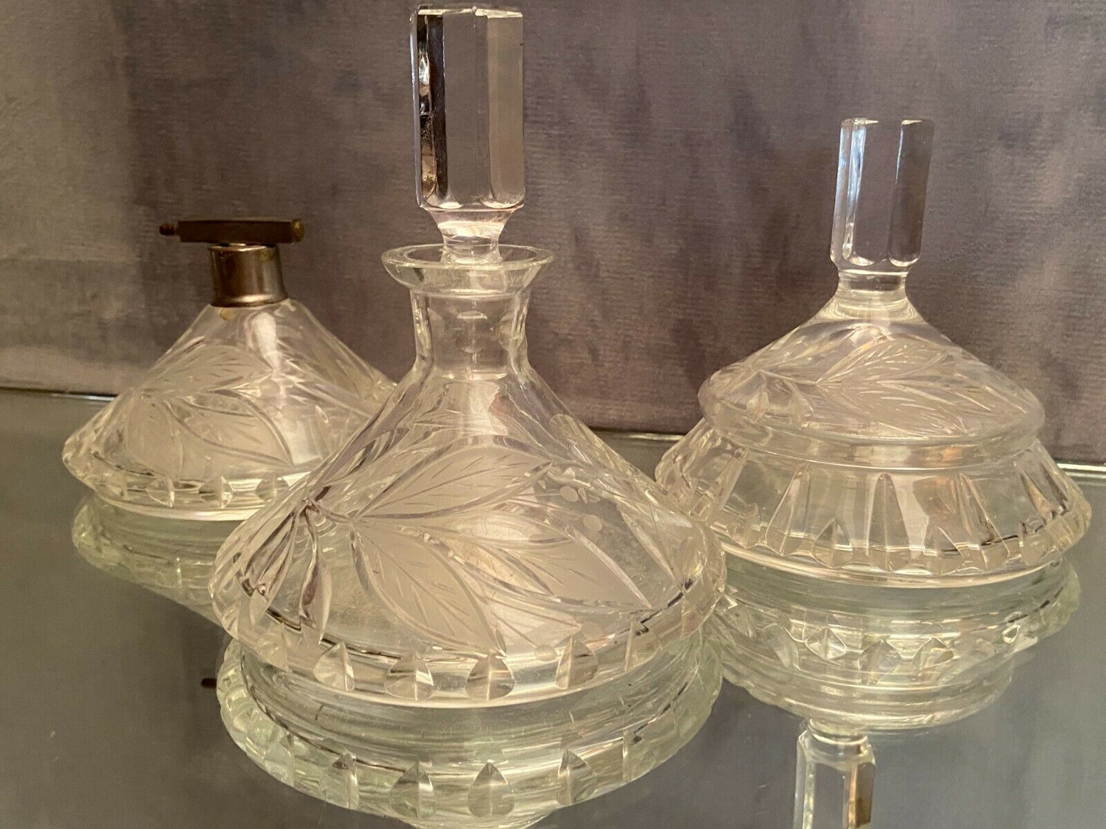 Bohemian crystal set with carved decoration