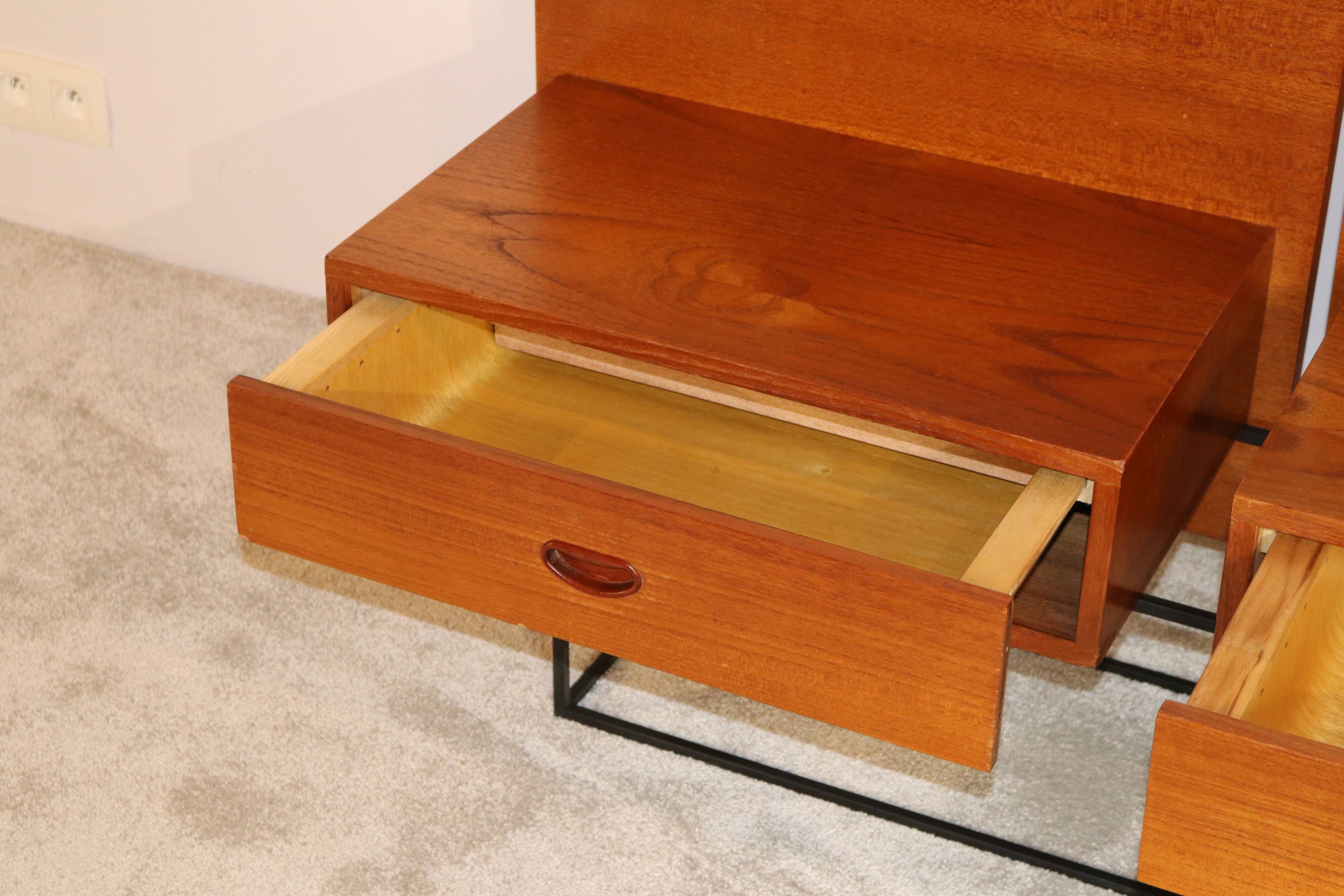 Floating bedside tables in teak veneer - Belgium - 1960's