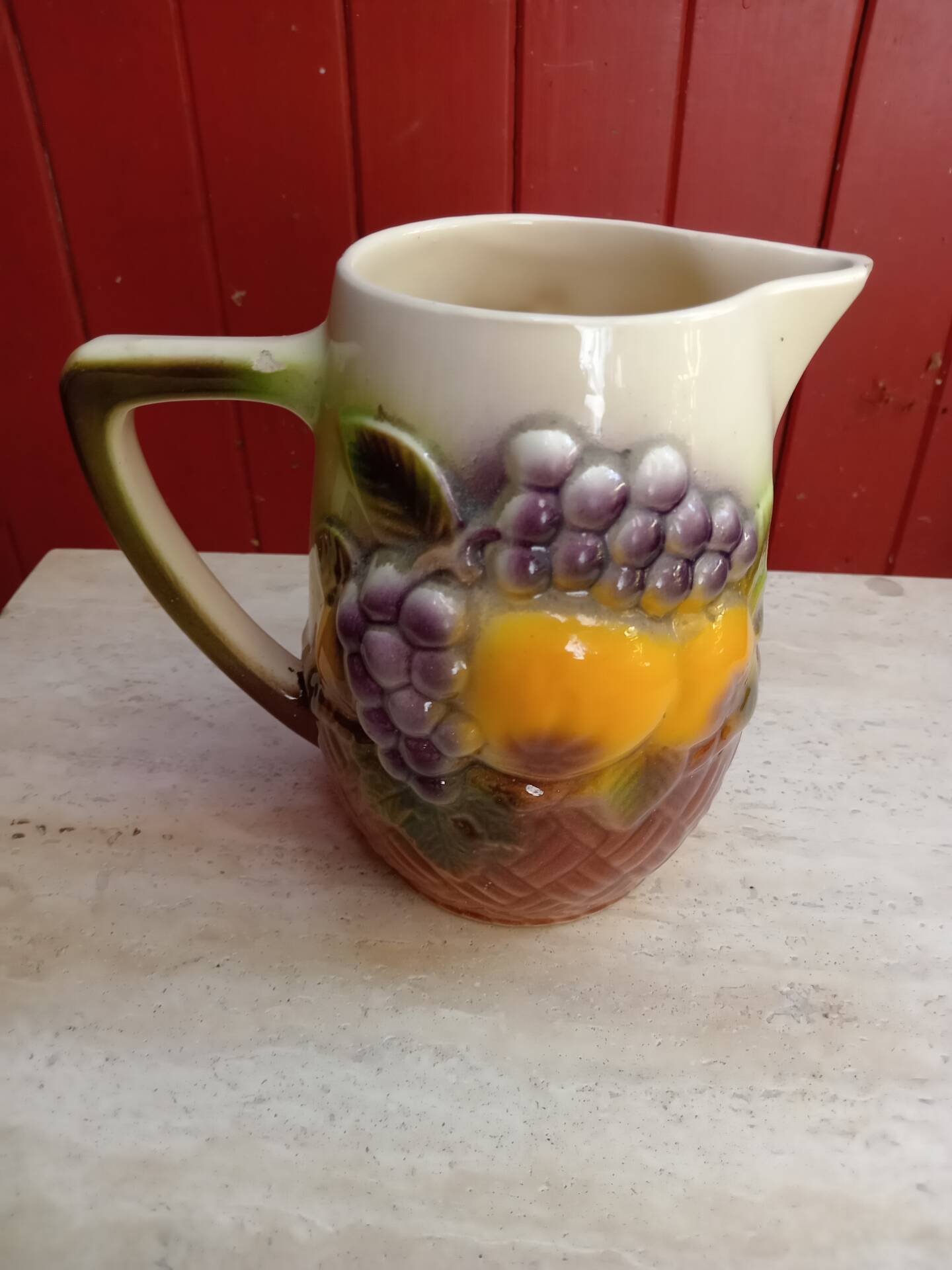Jug in slipware