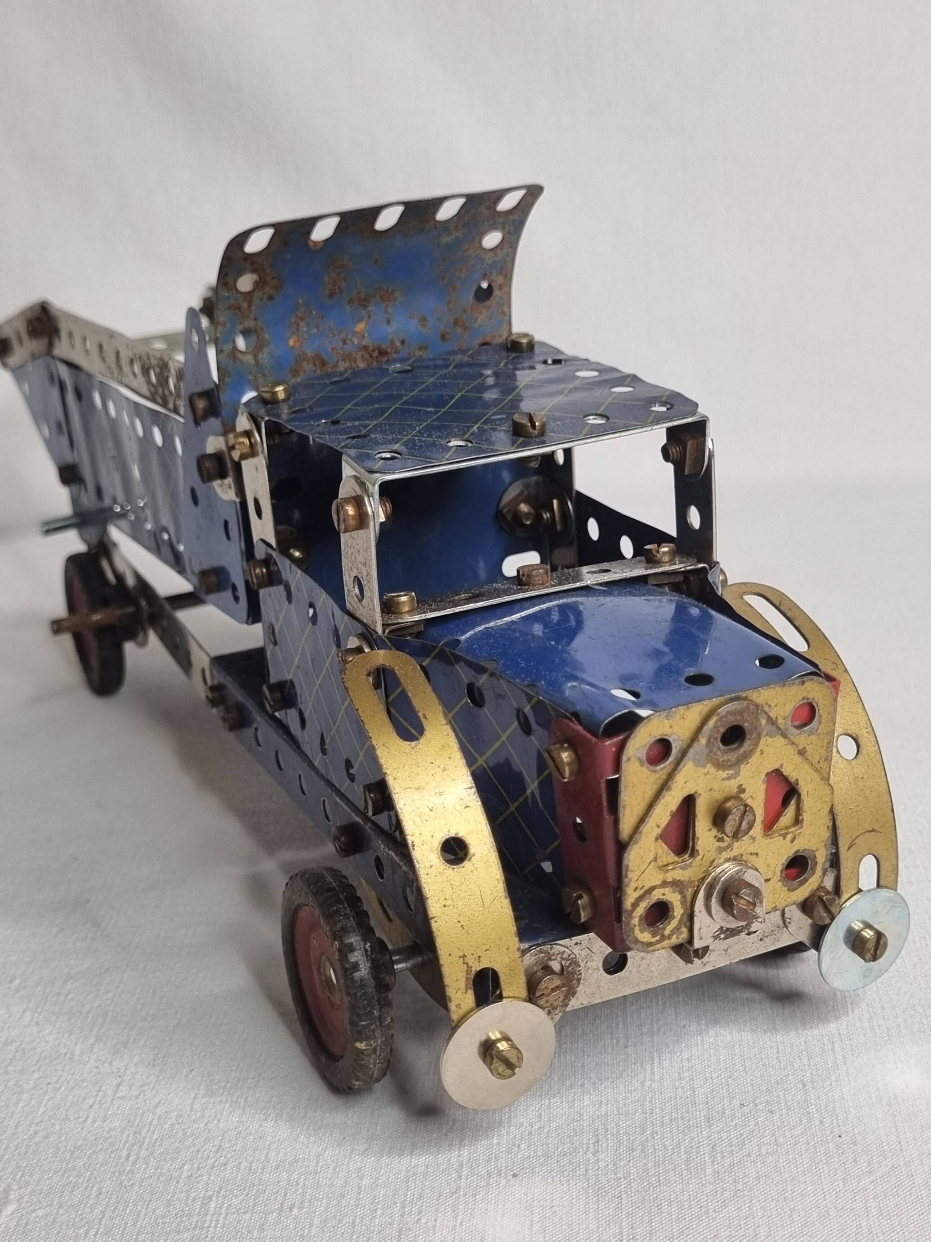 Meccano dump truck from the 50s, original parts, authentic patina, 30 cm