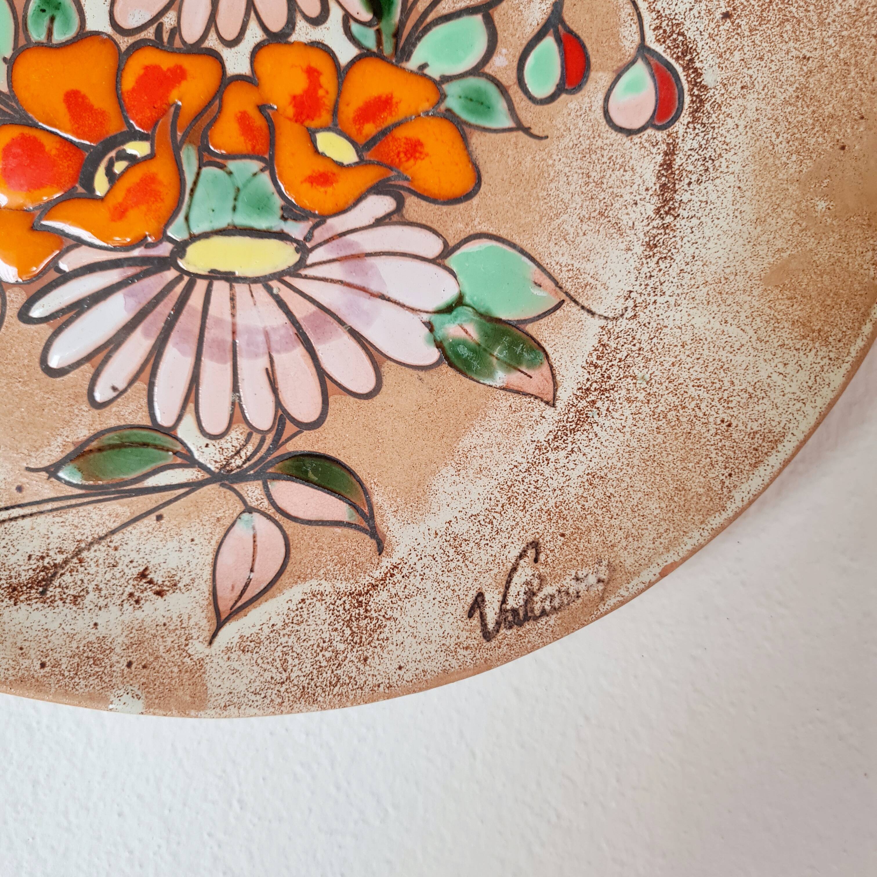 Assiette décorative fleurs Vallauris