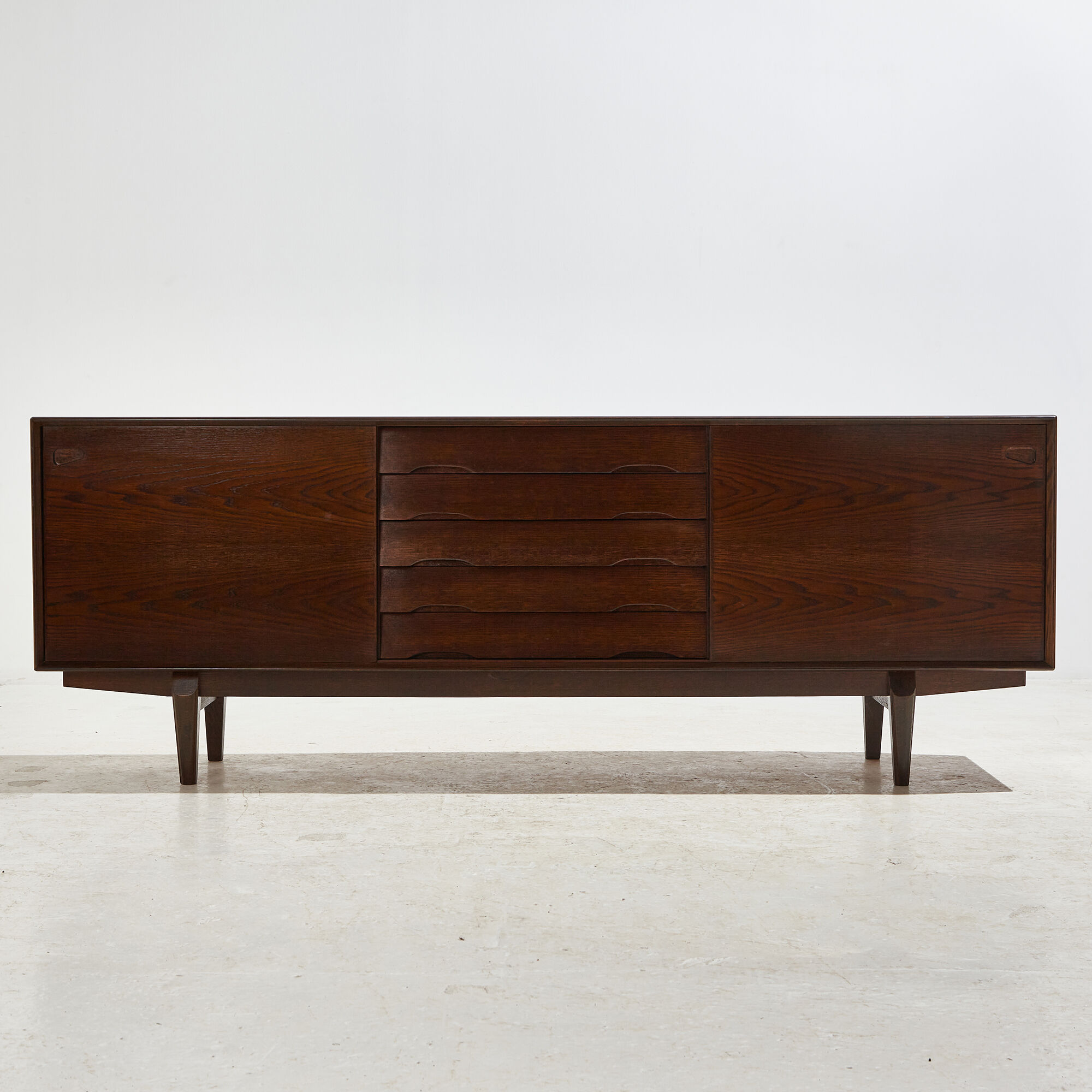Model 65 oak sideboard by skovby møbelfabrik
