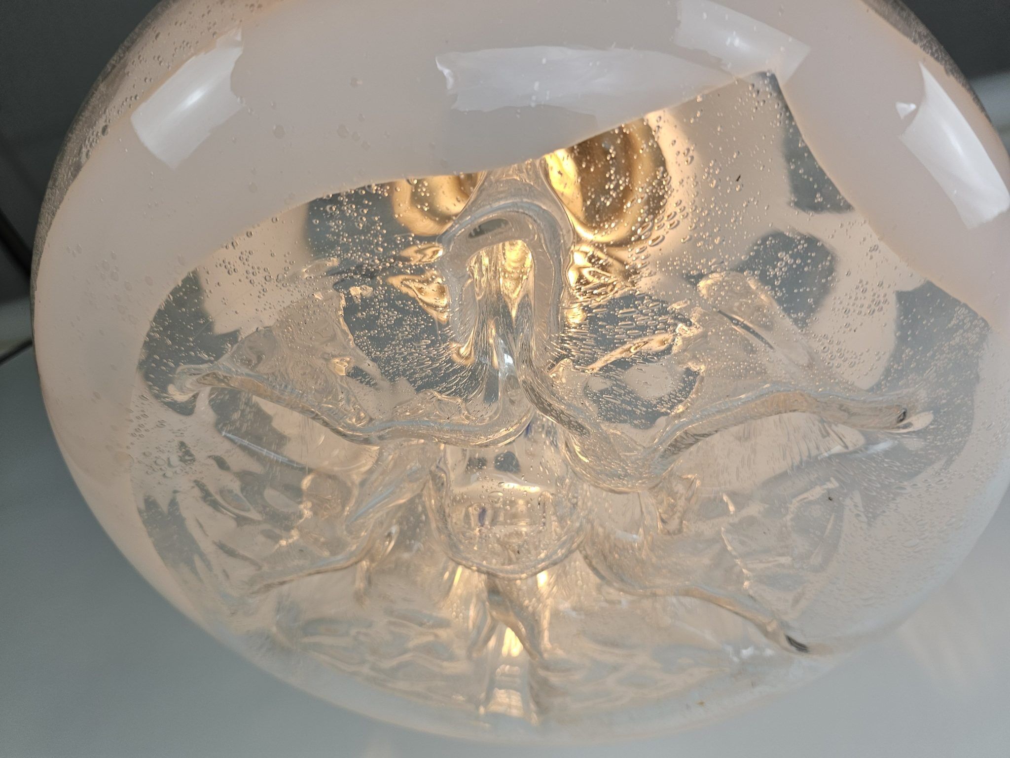 Suspension italienne en verre de Murano formes nuageuses