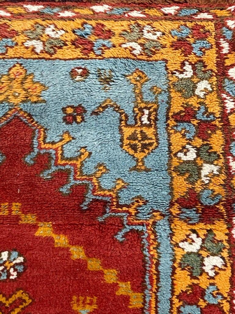 Mid-century Turkish Ushak carpet 144x82cm