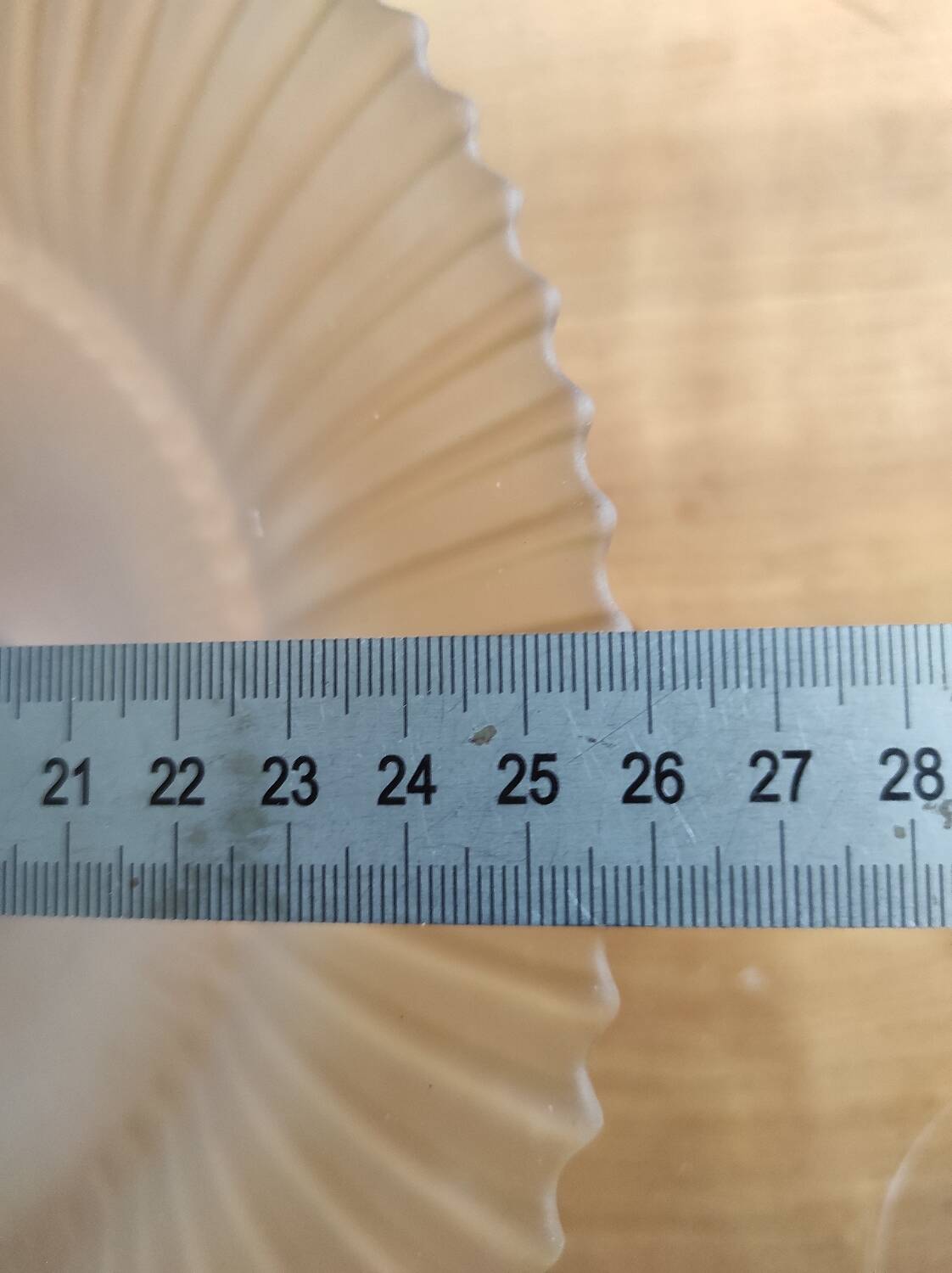 Bicolour glass bowl-shaped lampshade