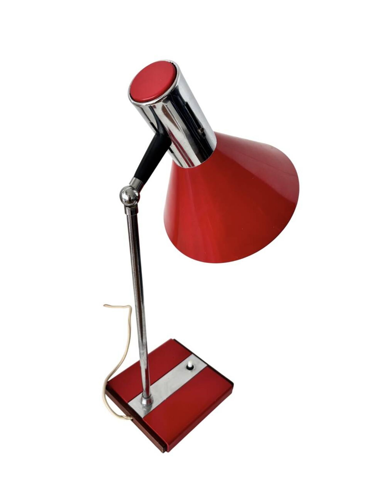 Italian desk lamp in wood and metal from the 1960s.