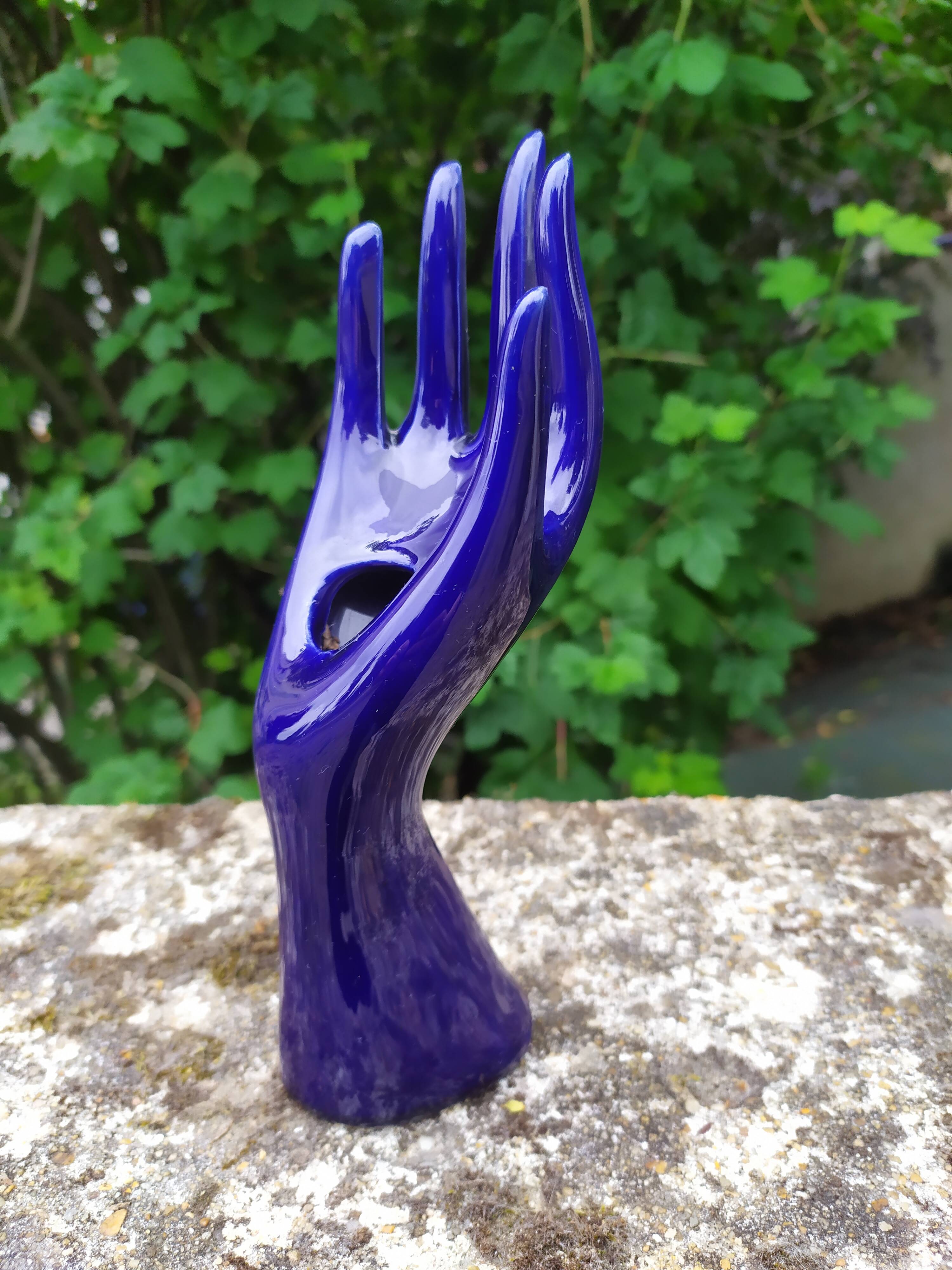 Hand baguier vase