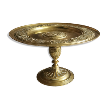 Ancient bronze cup "decor a the antique"