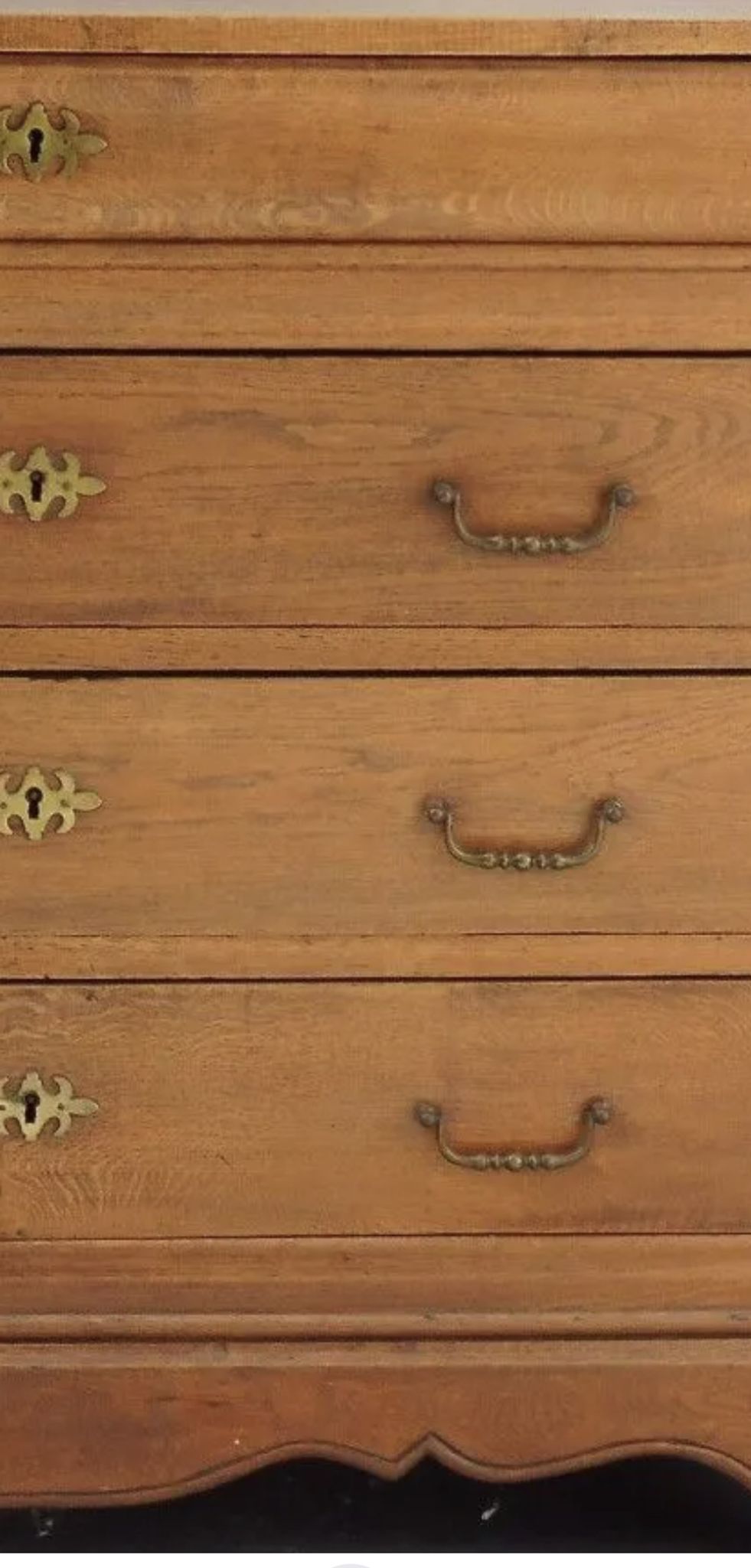 Commode Louis Philippe chêne massif 19eme