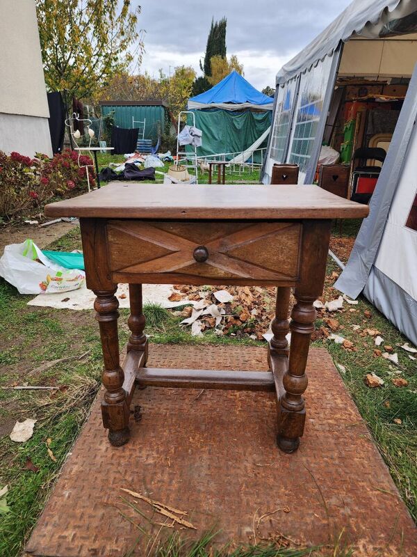 Table à écrire bureau époque Louis XIV