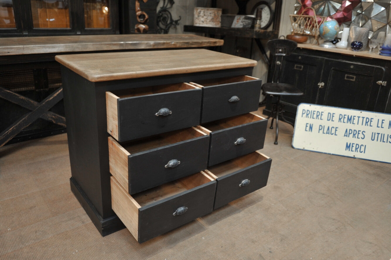 Old commerce stocking furniture has 6 black patinated fir drawers solid oak tray 1930
