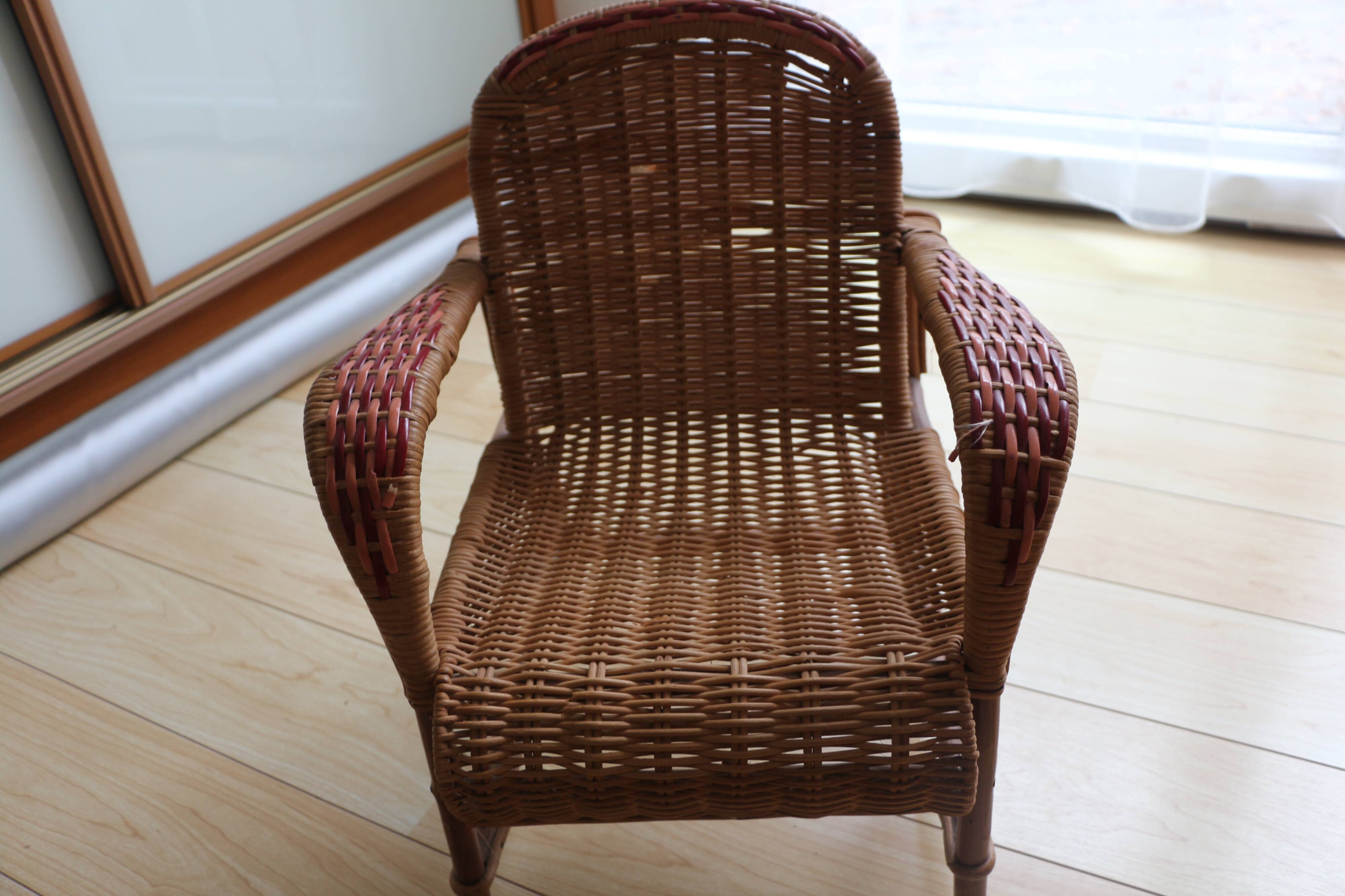 Fauteuil en rotin enfant vintage