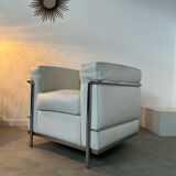 Armchair LC2 design Le Corbusier for Cassina