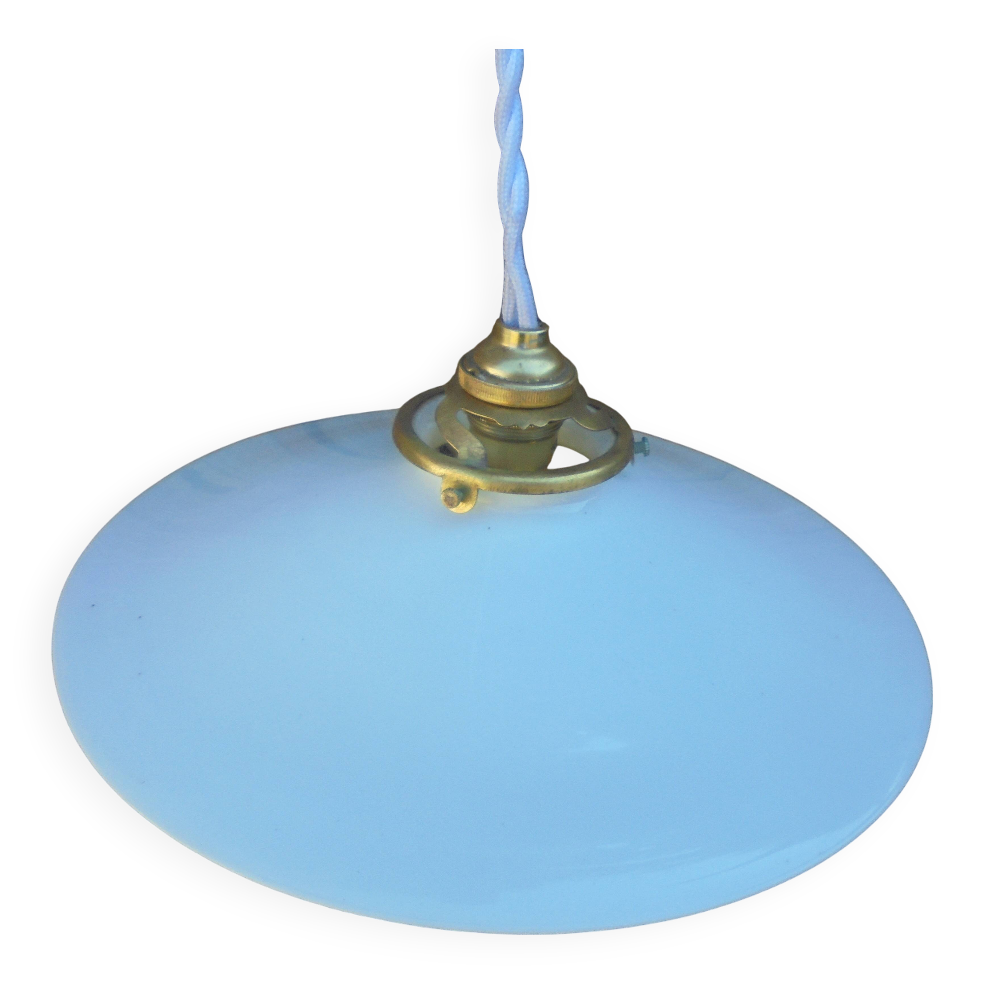 White opaline suspension complete with claw wire, socket and ceiling light